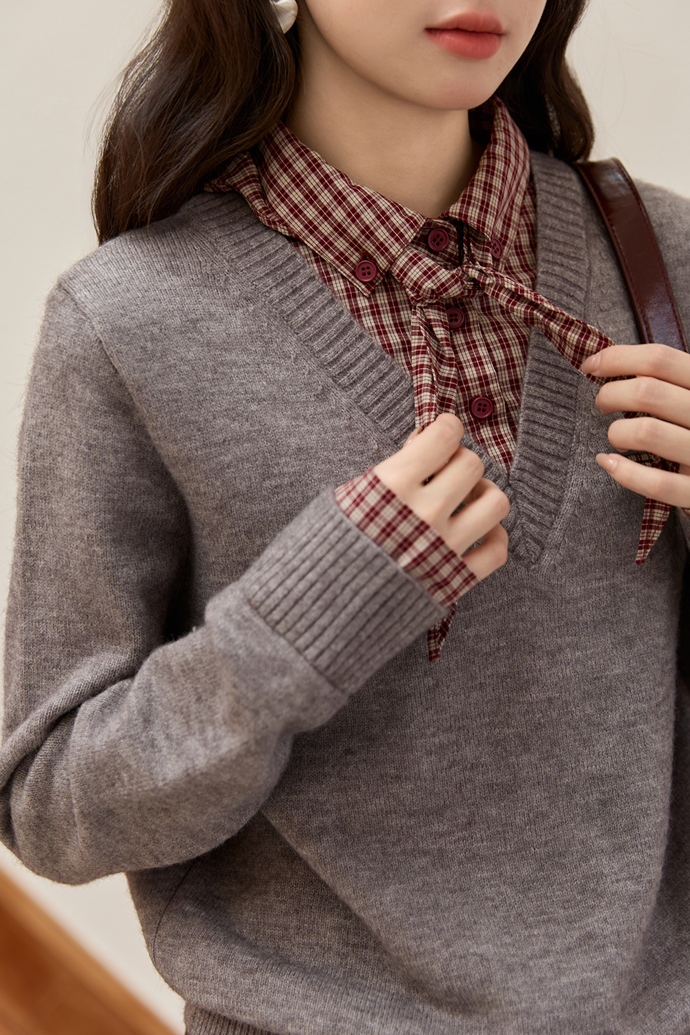 เสื้อถัก + ผ้าพันคอสำหรับผู้หญิง