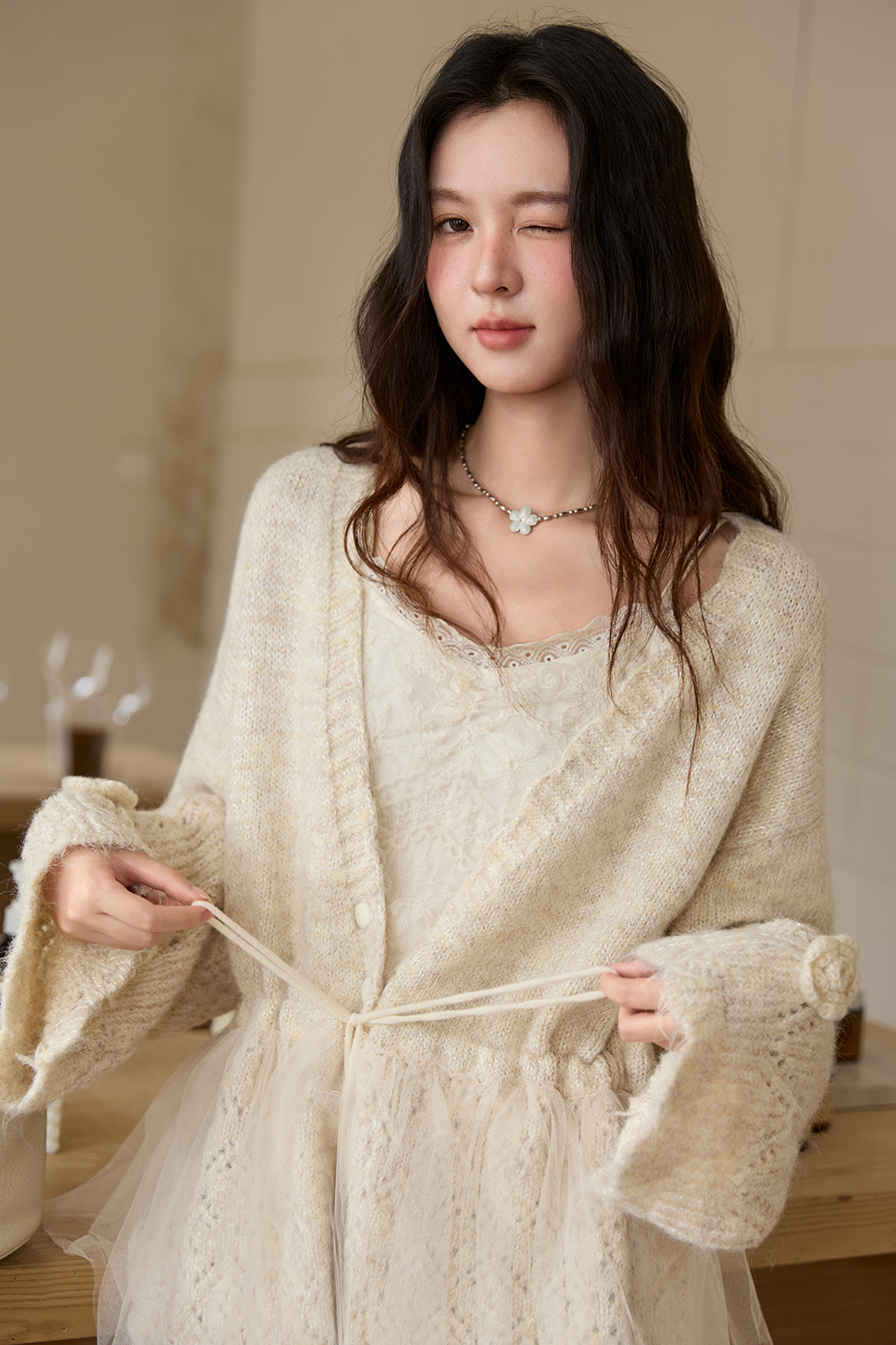 เสื้อถักสำหรับผู้หญิง