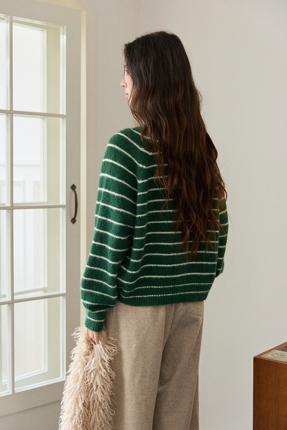 เสื้อถักสำหรับผู้หญิง