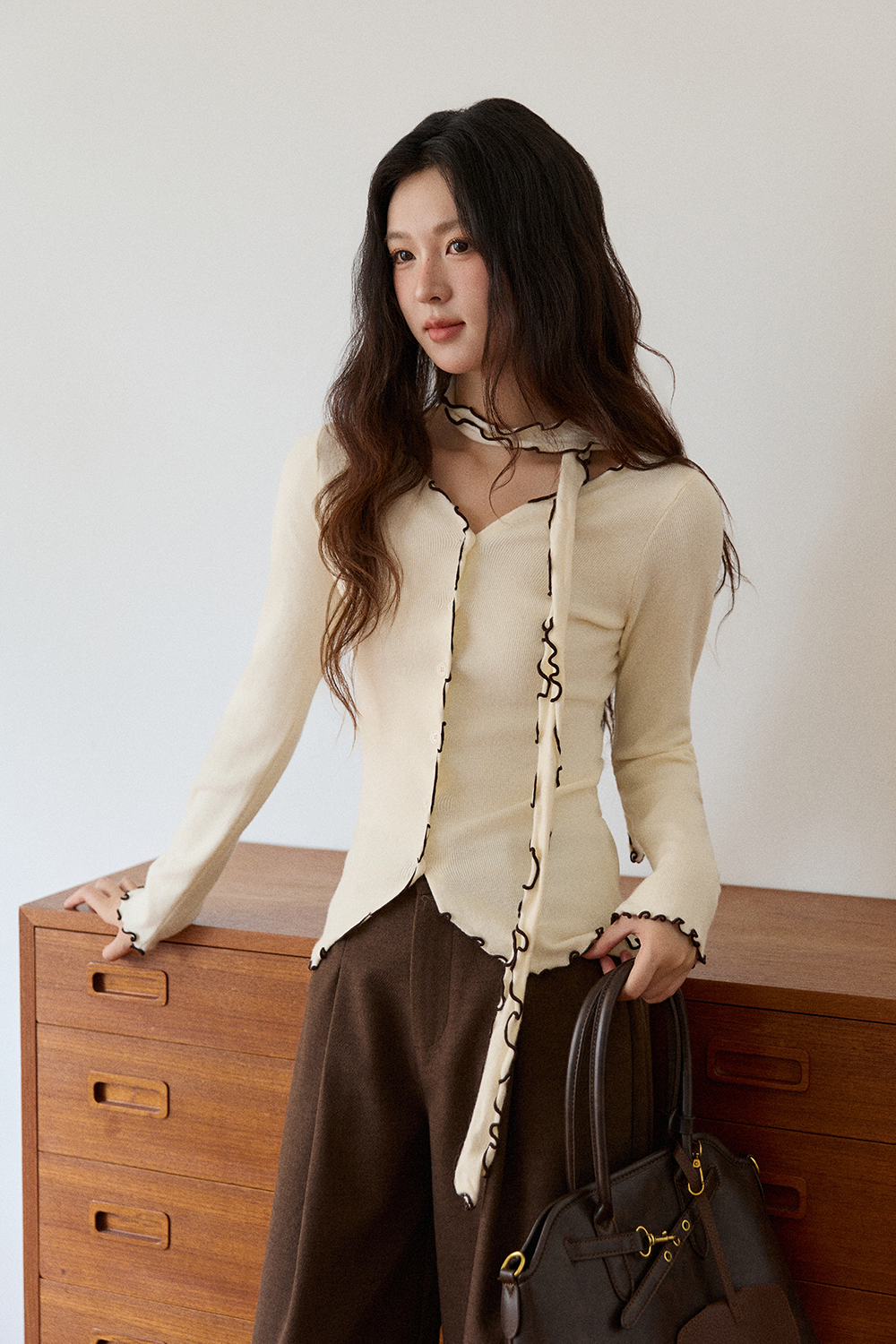 เสื้อถักสำหรับผู้หญิง