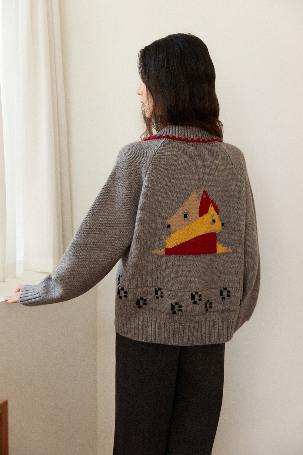 เสื้อถักสำหรับผู้หญิง