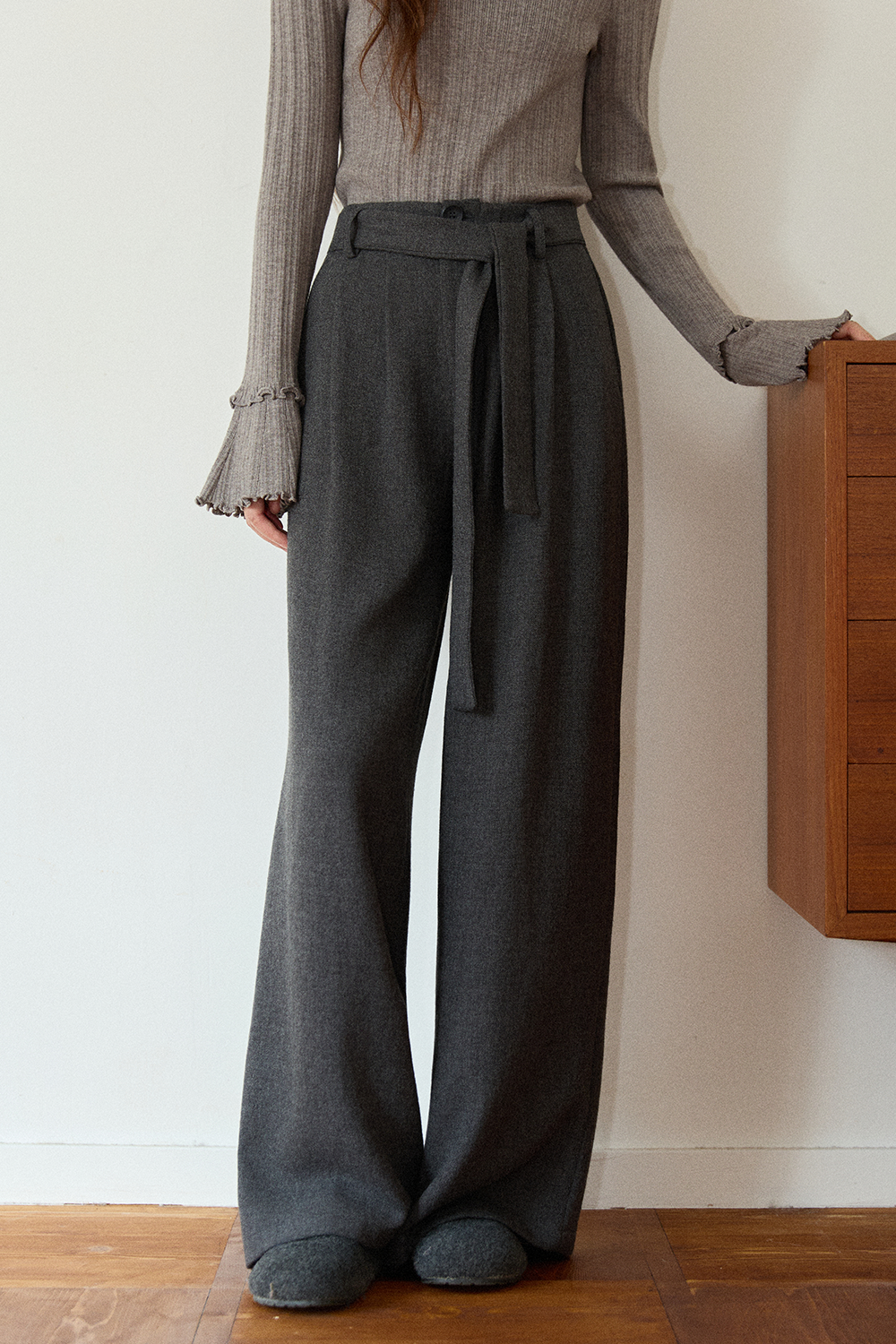 レディースワイドレッグパンツ