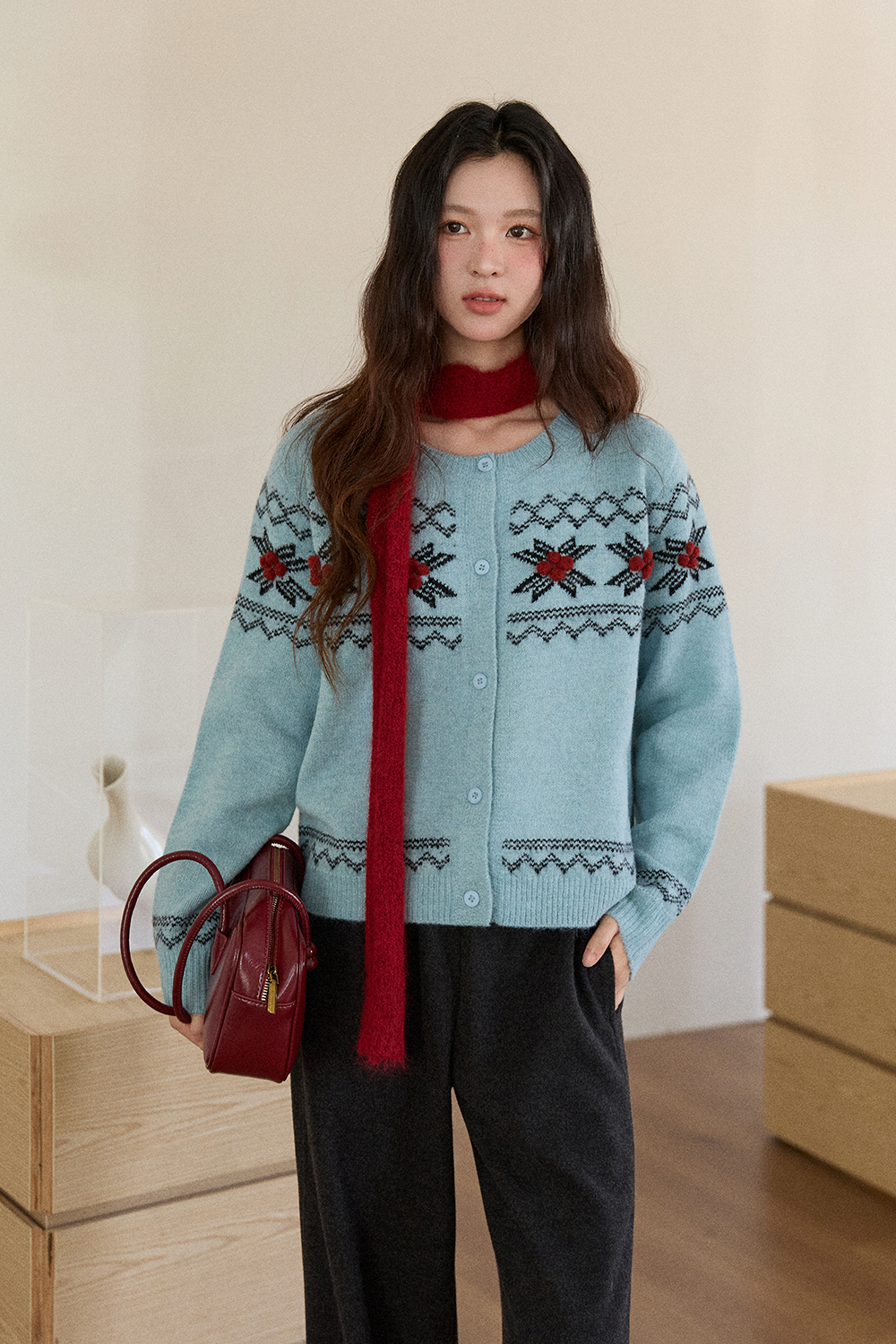 เสื้อถักสำหรับผู้หญิง