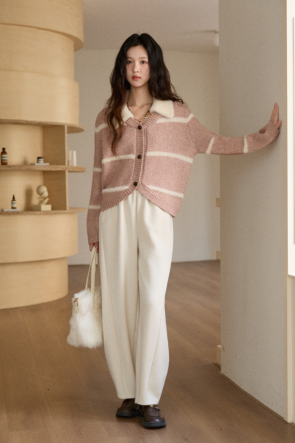 เสื้อถักสำหรับผู้หญิง