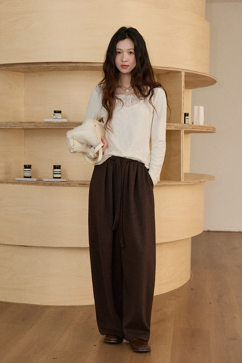 เสื้อเบลาส์สำหรับผู้หญิง