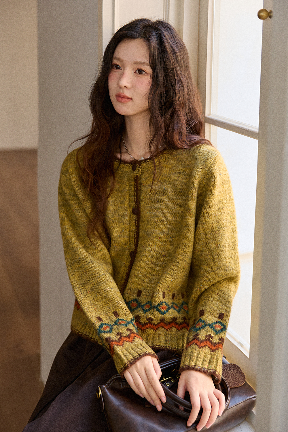 เสื้อถักสำหรับผู้หญิง