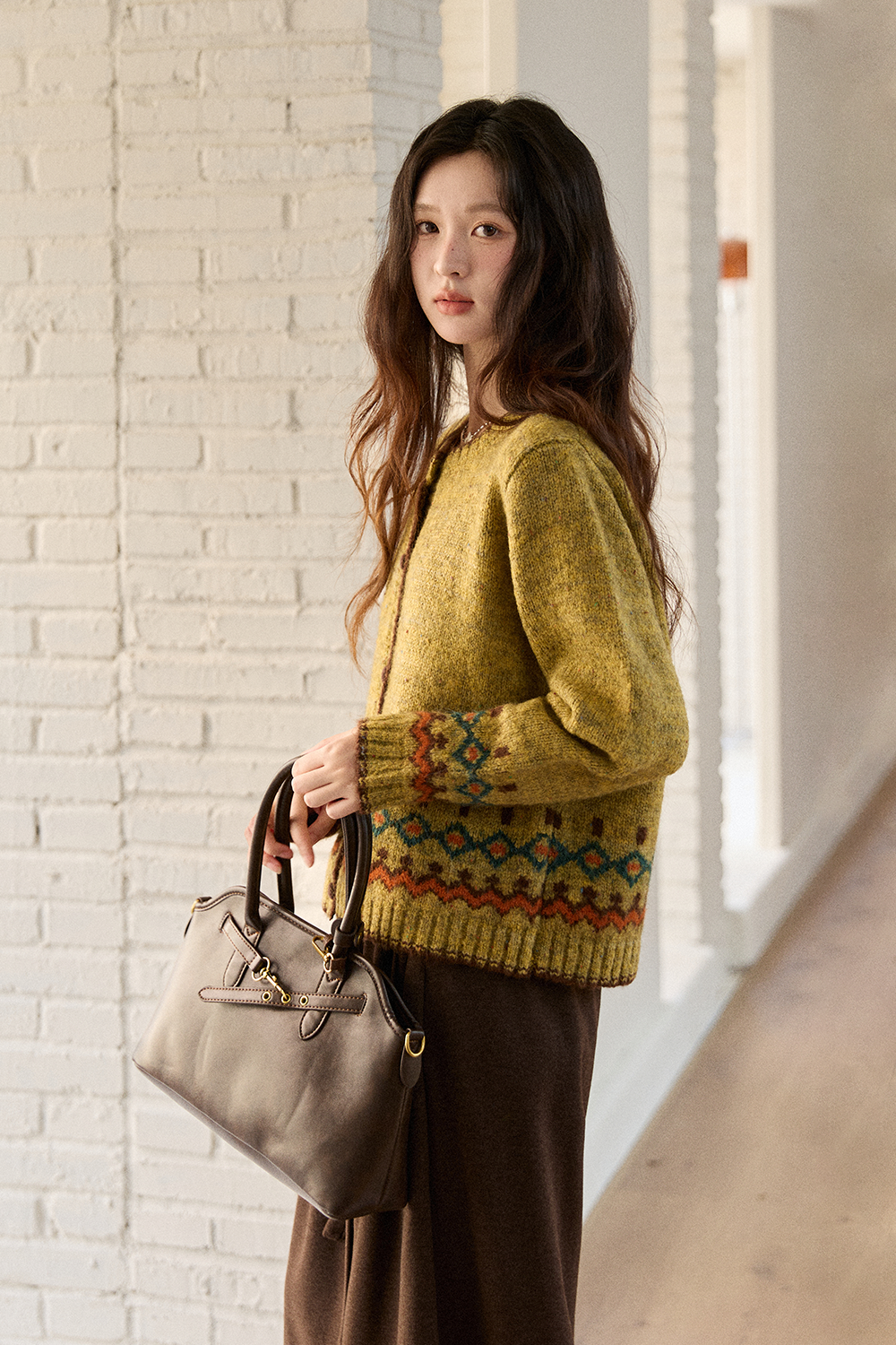 เสื้อถักสำหรับผู้หญิง