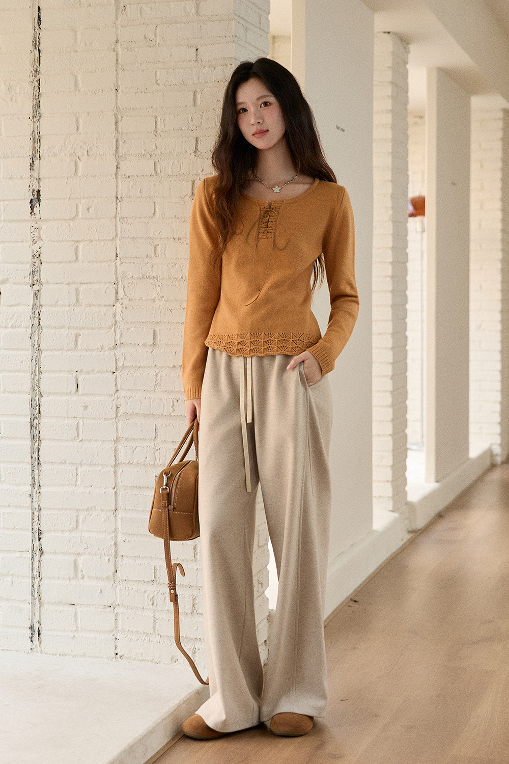 เสื้อถักสำหรับผู้หญิง