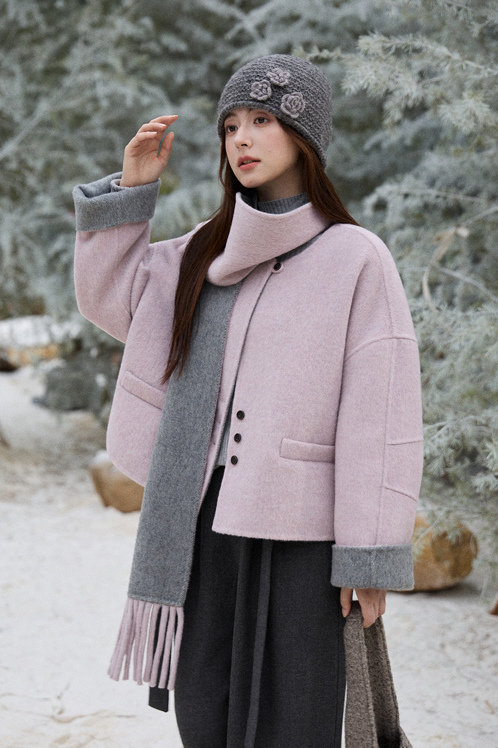 Áo khoác len + Khăn quàng cổ cho nữ