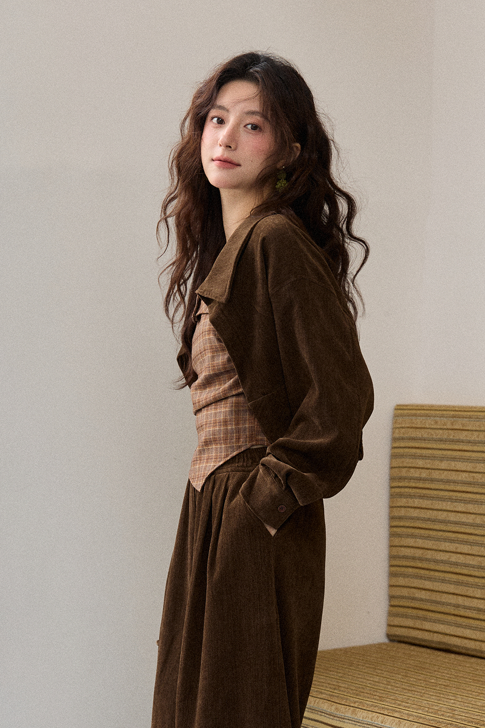 เซ็ตเสื้อสายเดี่ยว + เสื้อคลุม + กางเกง