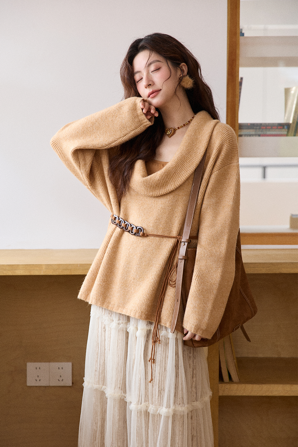 여성용 니트 셔츠+캐미솔+벨트