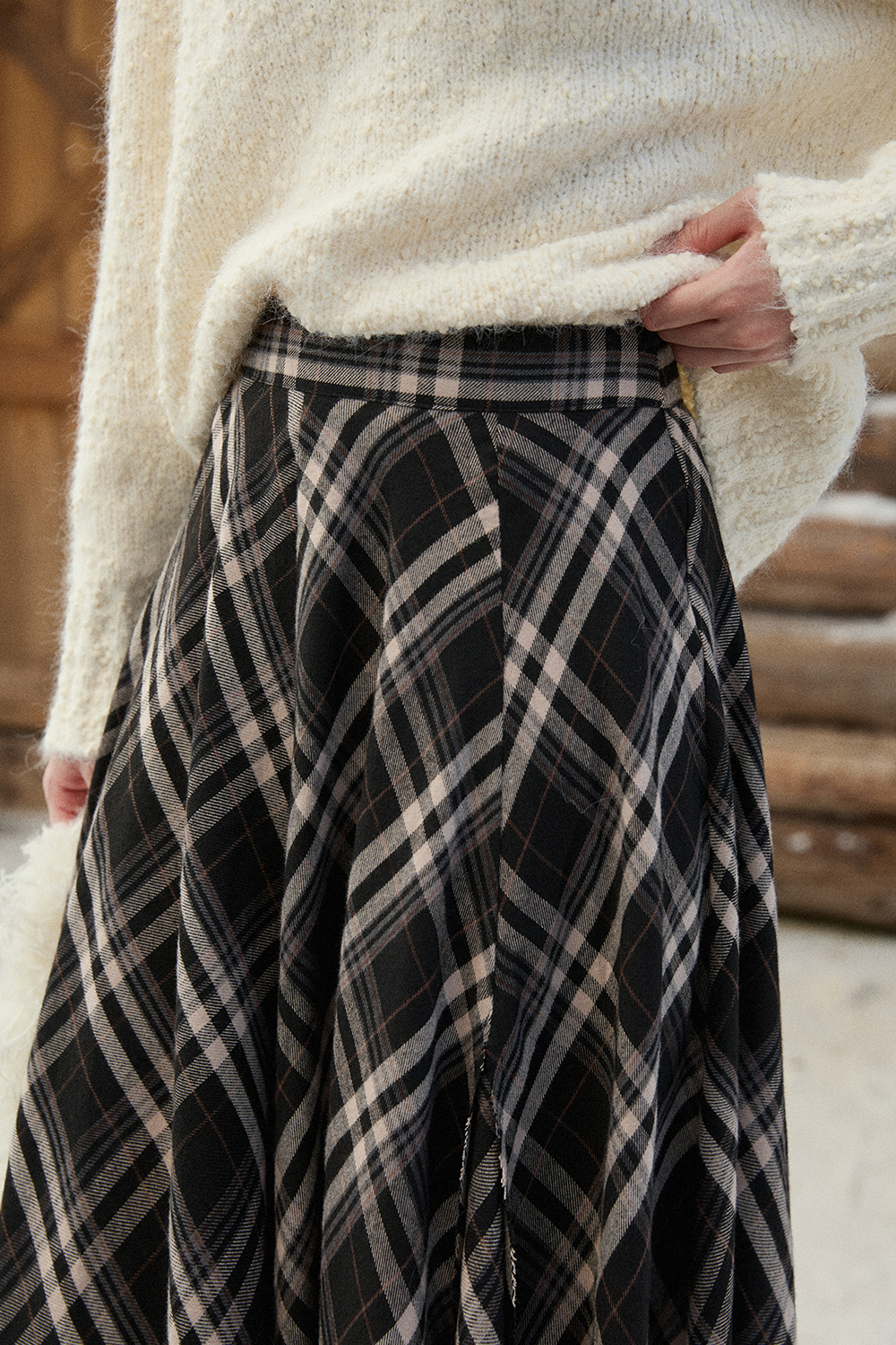 Rok Maxi untuk Wanita