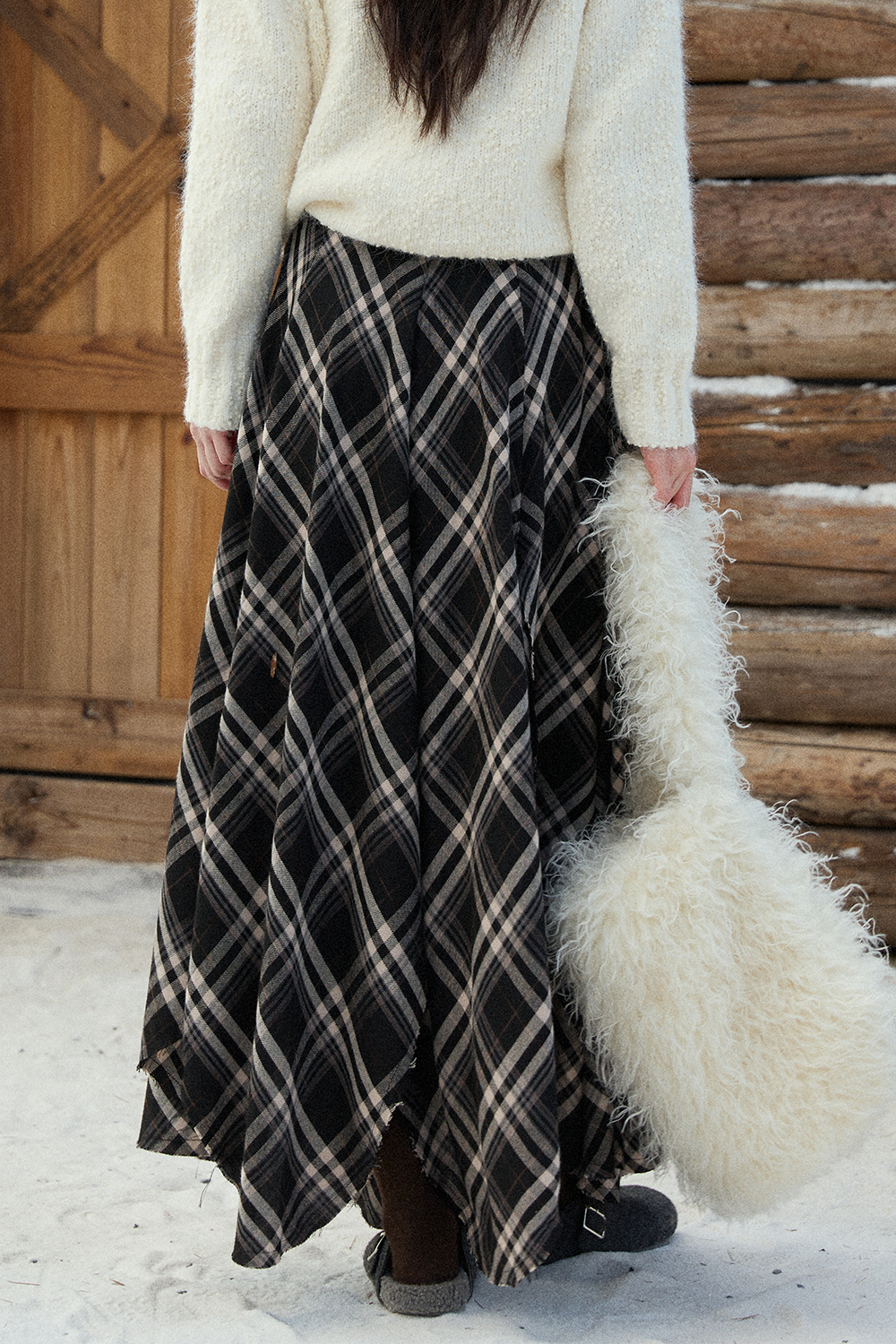 Rok Maxi untuk Wanita