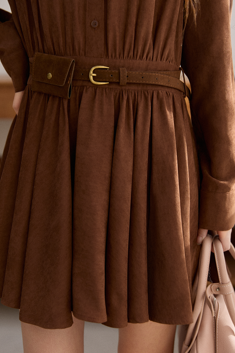 เสื้อถักและเดรสขายแยกชิ้น