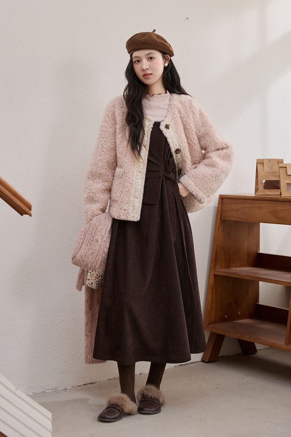 Gaun Tali Spaghetti untuk Wanita