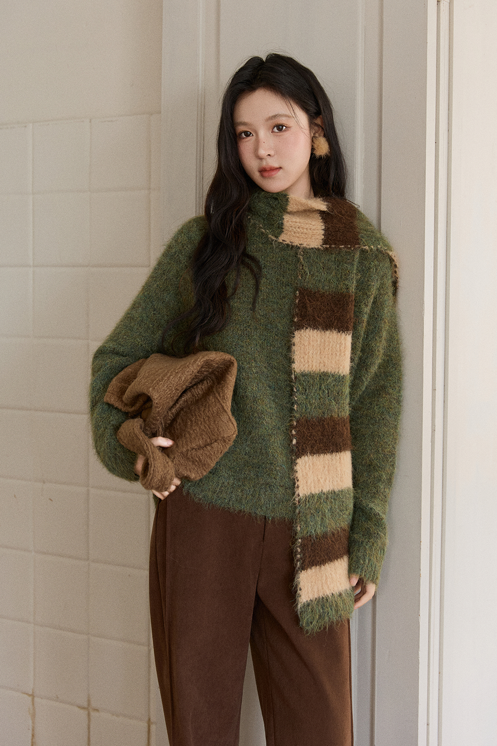 Knit Shirt+Scarf for Women