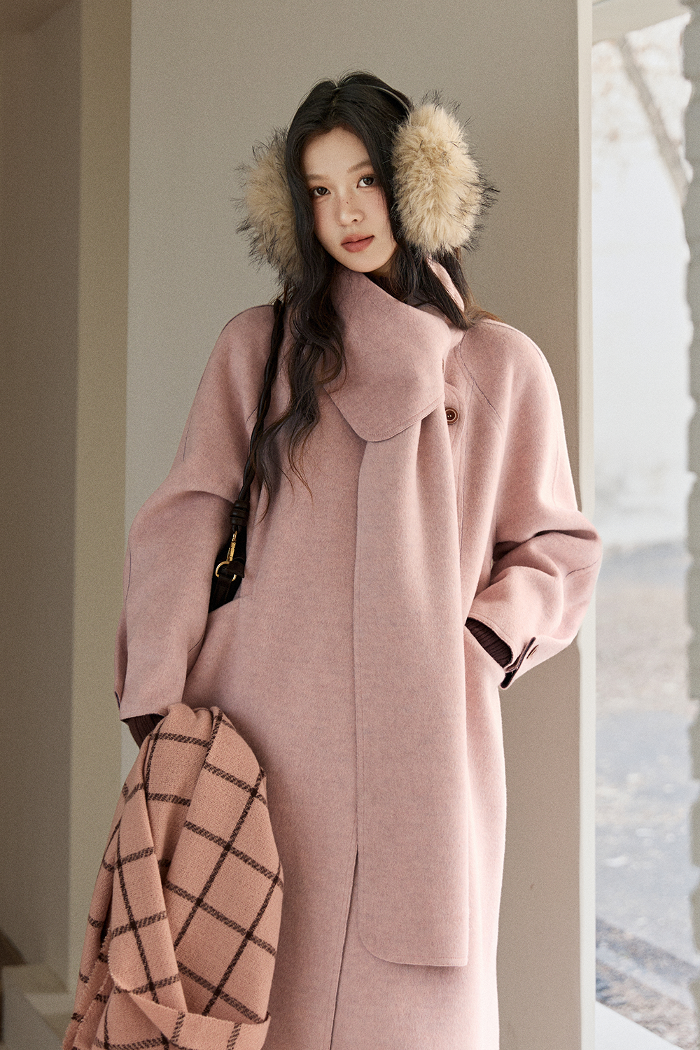 เสื้อโค้ทขนสัตว์+ผ้าพันคอสำหรับผู้หญิง