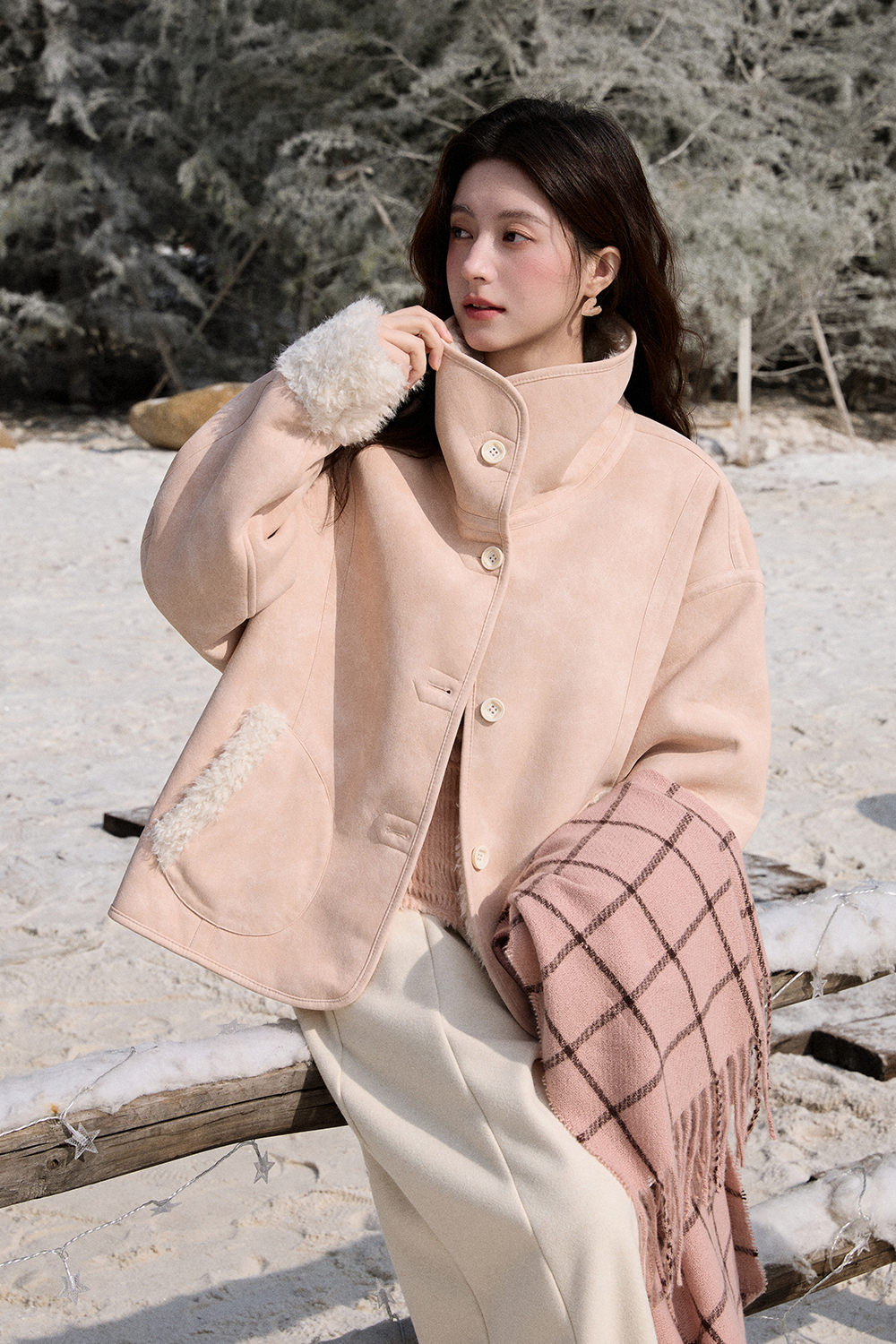 Mantel Bolak-balik untuk Wanita