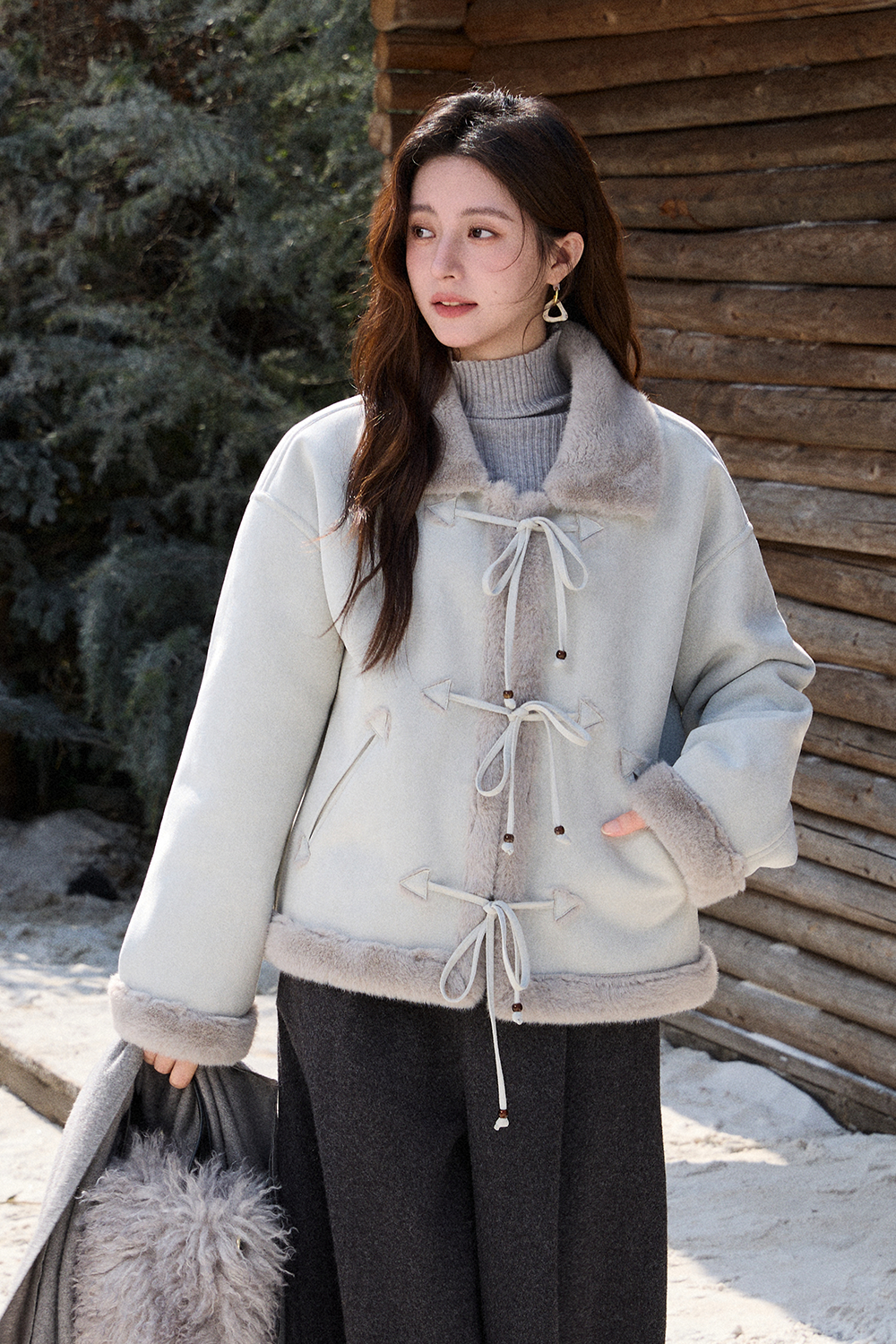 เสื้อโค้ทสำหรับผู้หญิง