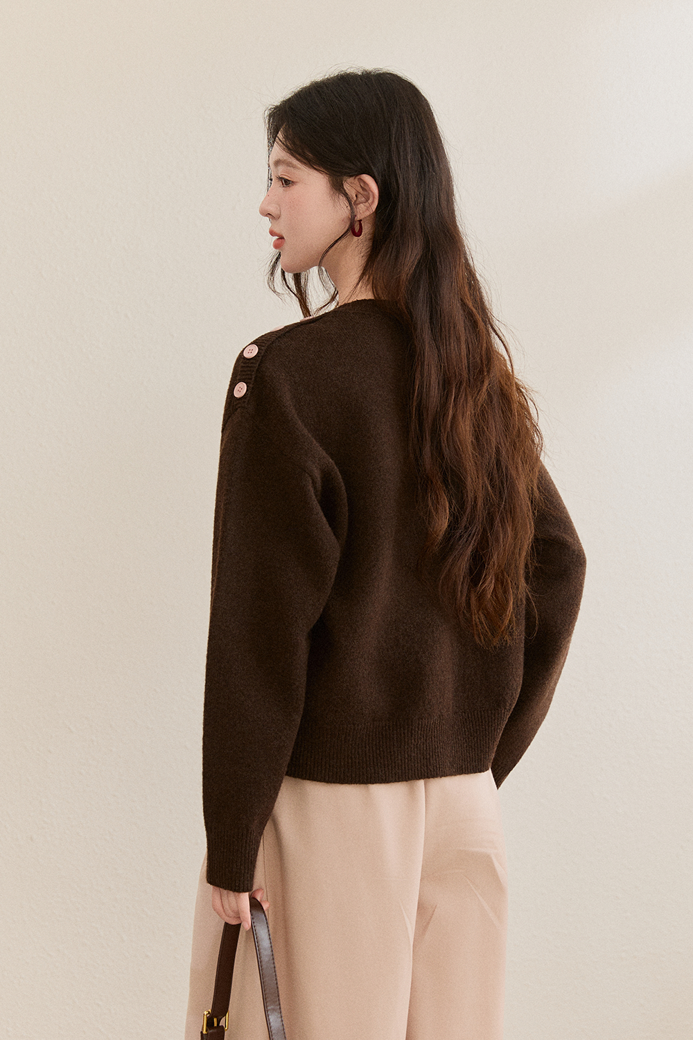 เสื้อถักสำหรับผู้หญิง