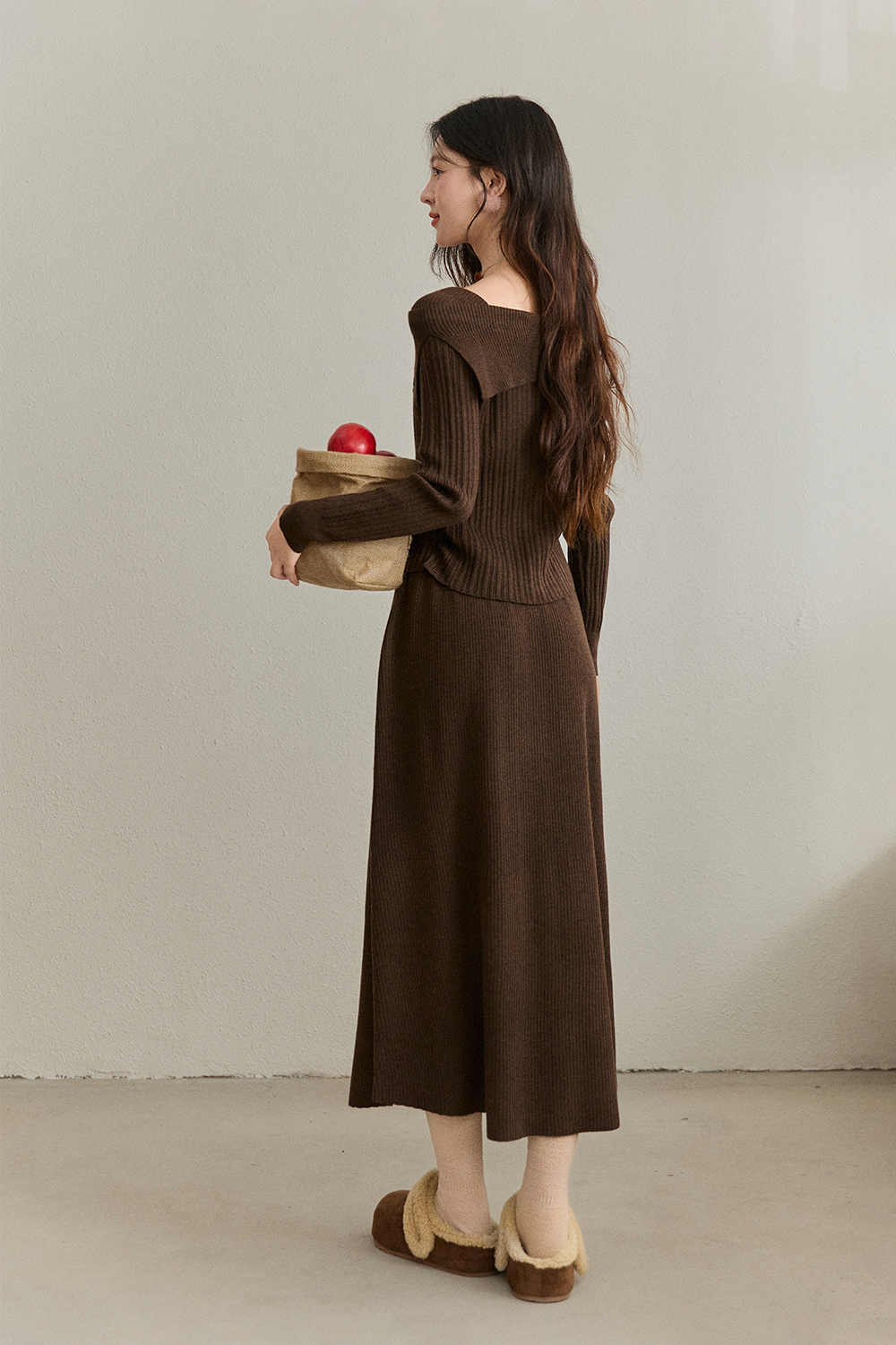 니트 셔츠와 스커트 세트 별도 판매