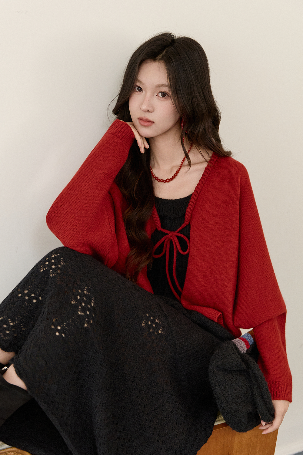 니트 셔츠와 드레스는 별도 판매됩니다