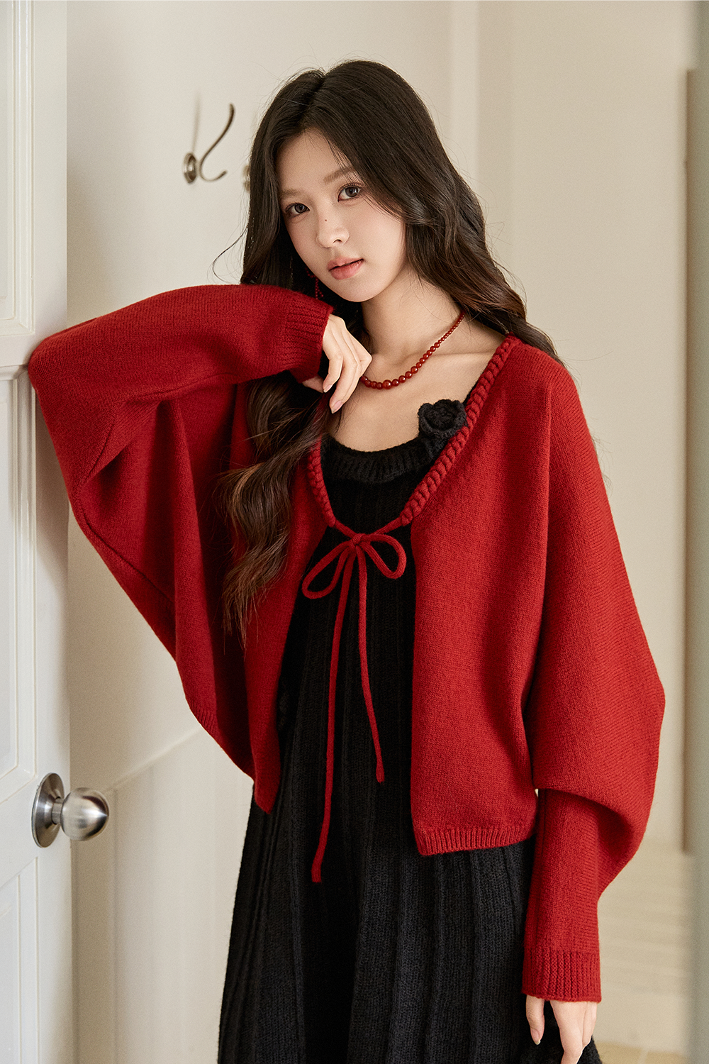 니트 셔츠와 드레스는 별도 판매됩니다