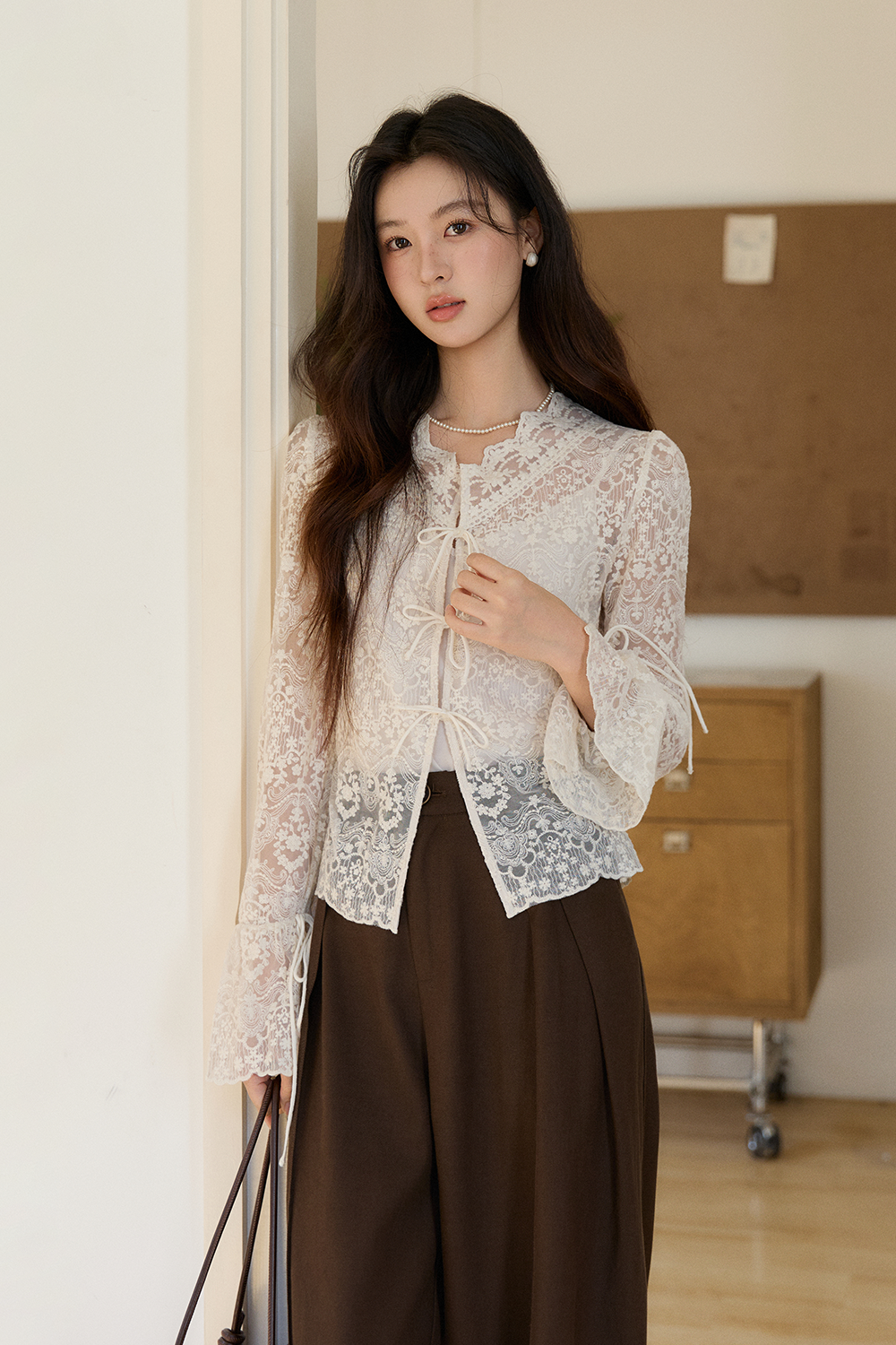 Blus dan Tali untuk Wanita