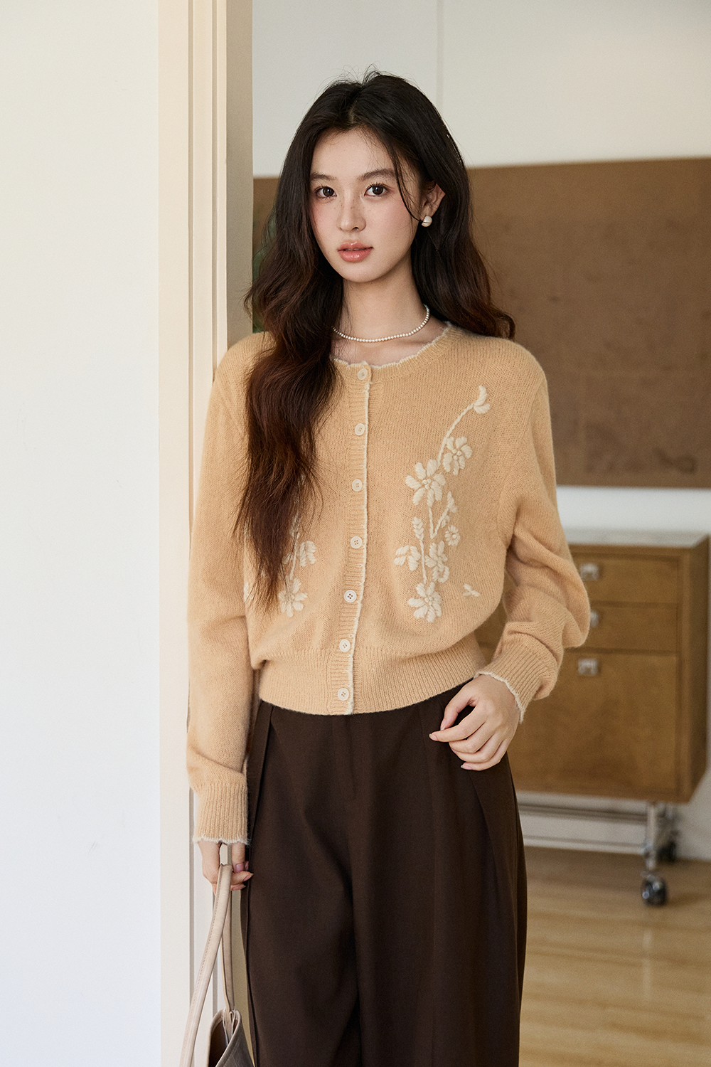 เสื้อถักสำหรับผู้หญิง