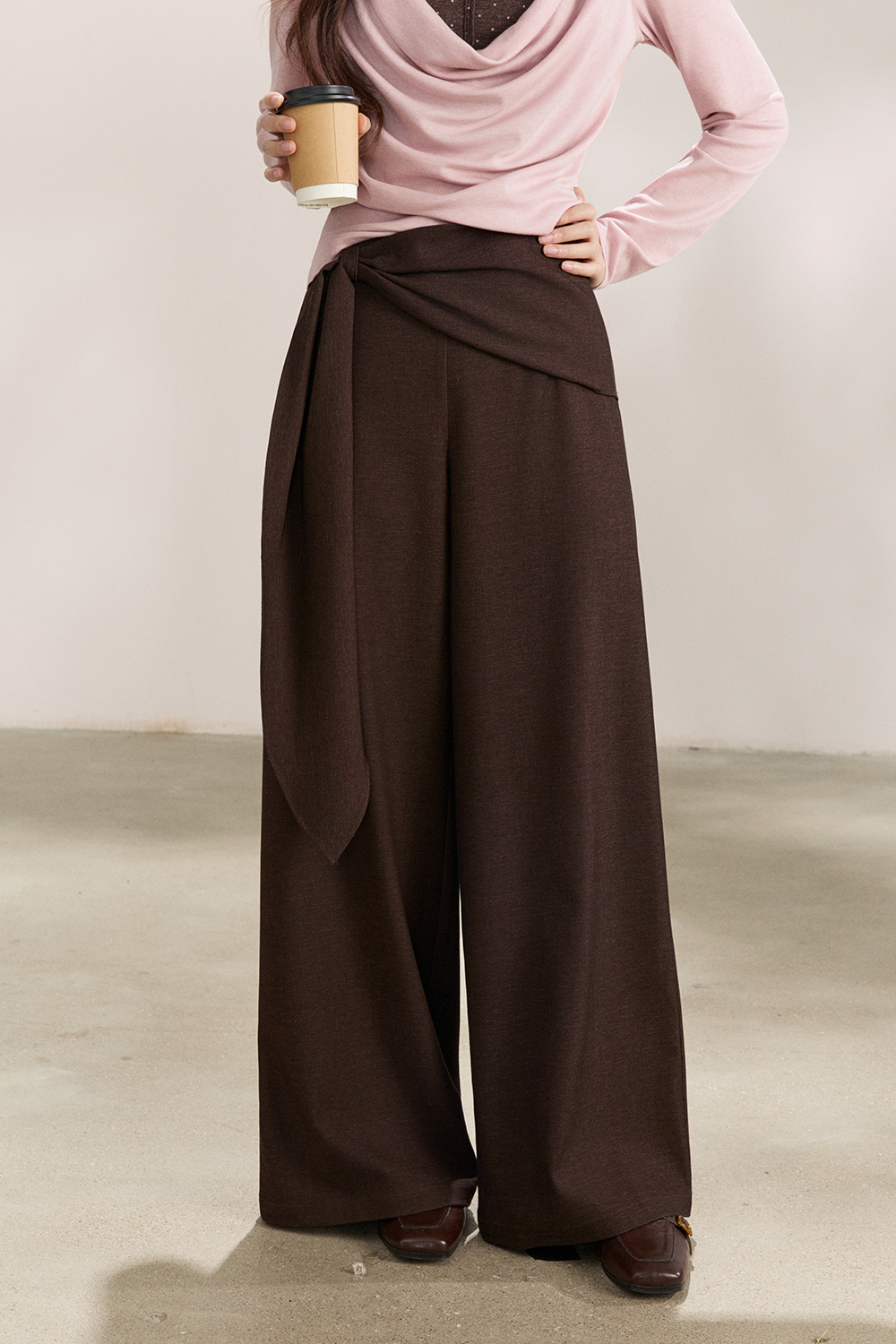 กางเกงขายาวสำหรับผู้หญิง