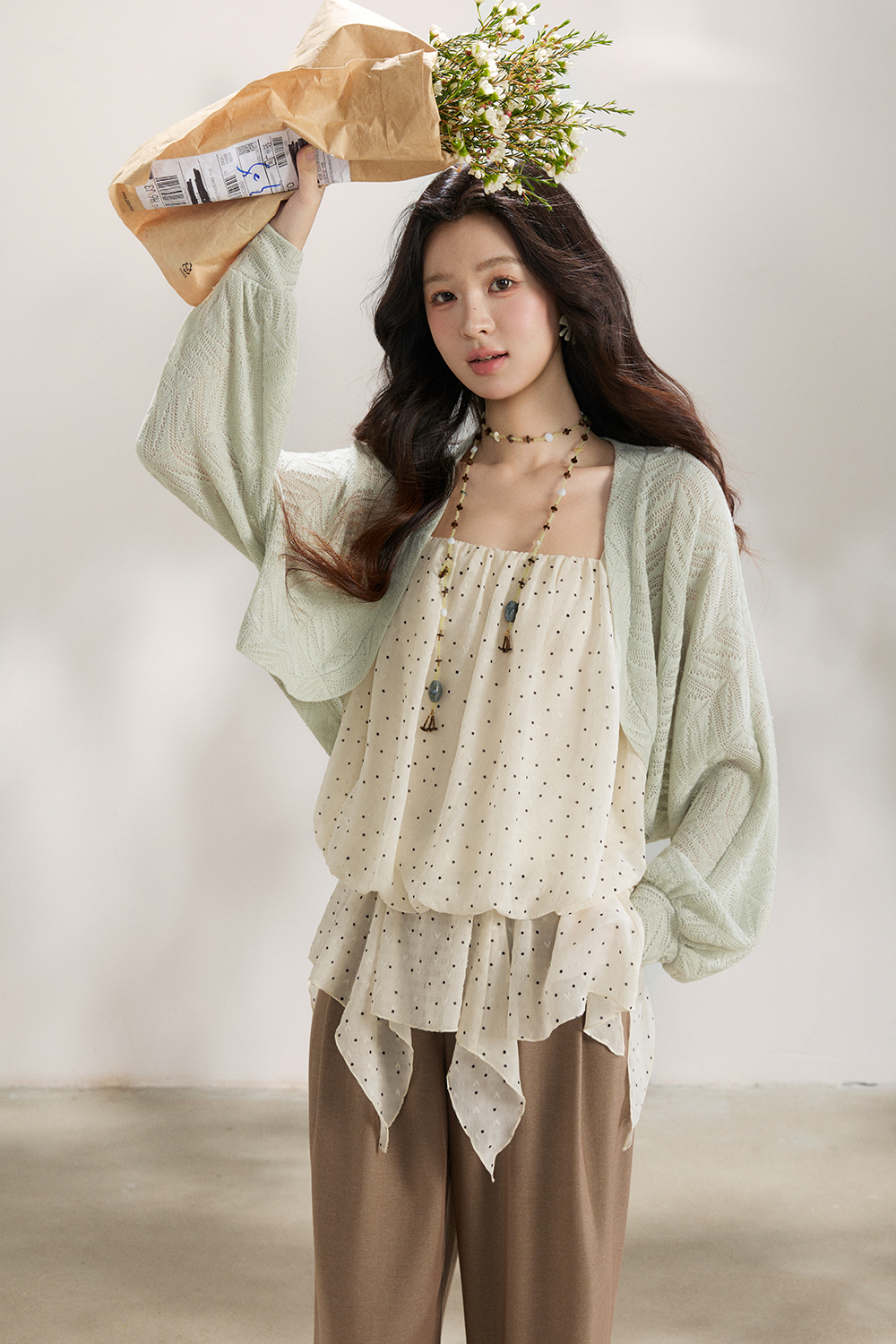 Kemeja Rajut dan Kamisol Dijual Terpisah