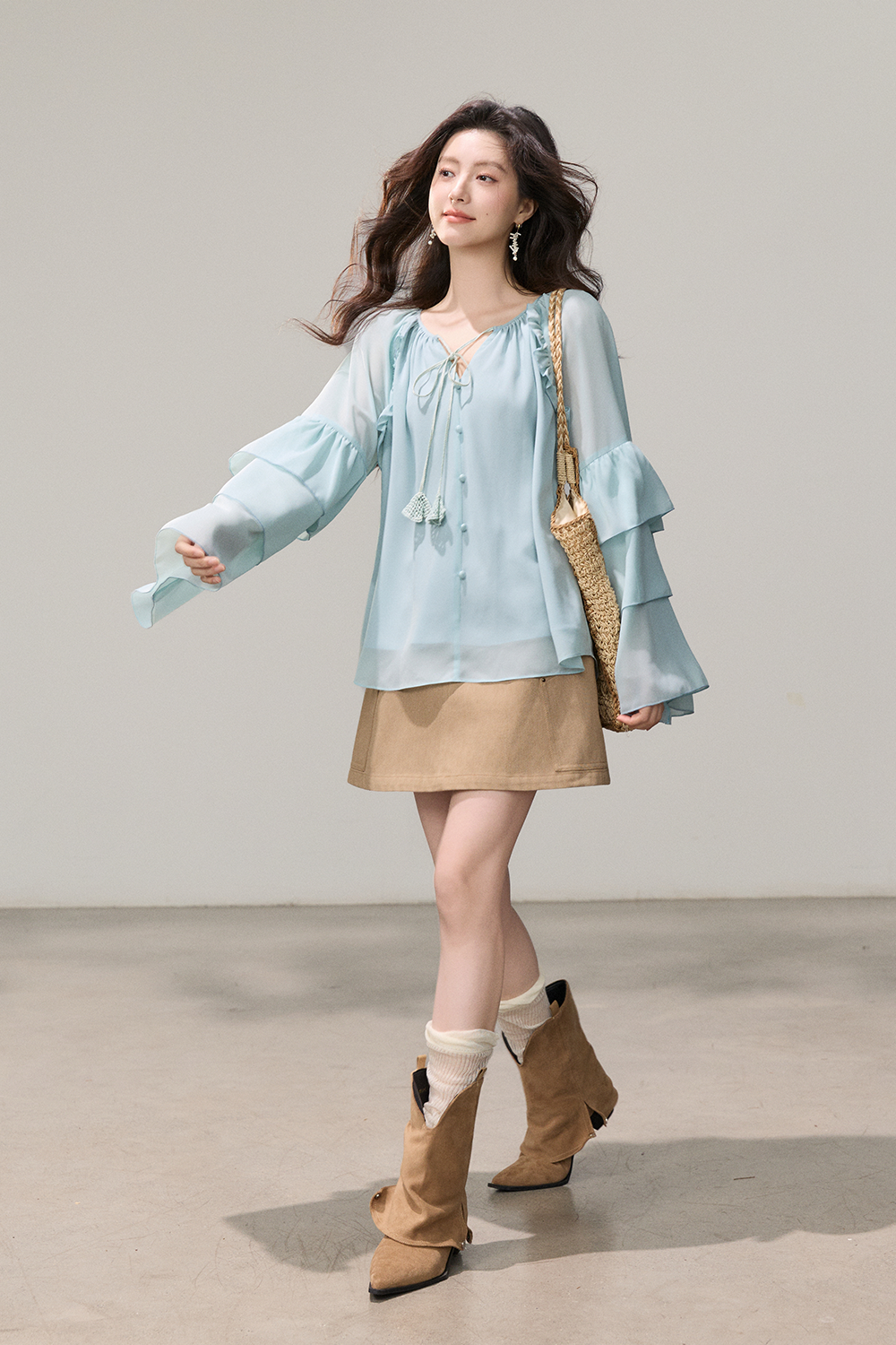 กระโปรงสั้นสำหรับผู้หญิง