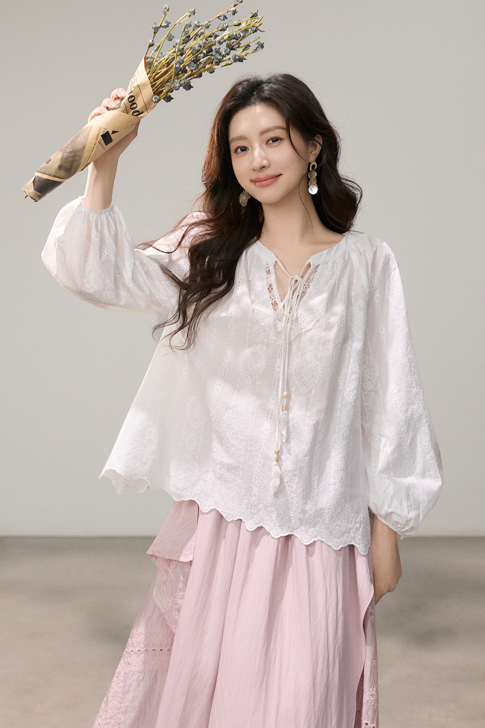 เสื้อเบลาส์สำหรับผู้หญิง