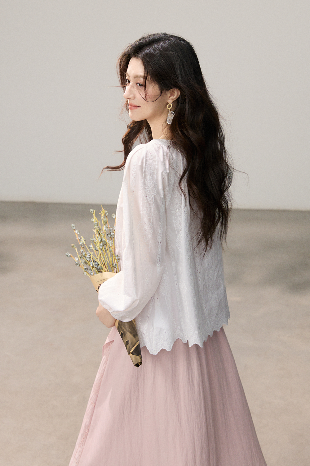 เสื้อเบลาส์สำหรับผู้หญิง