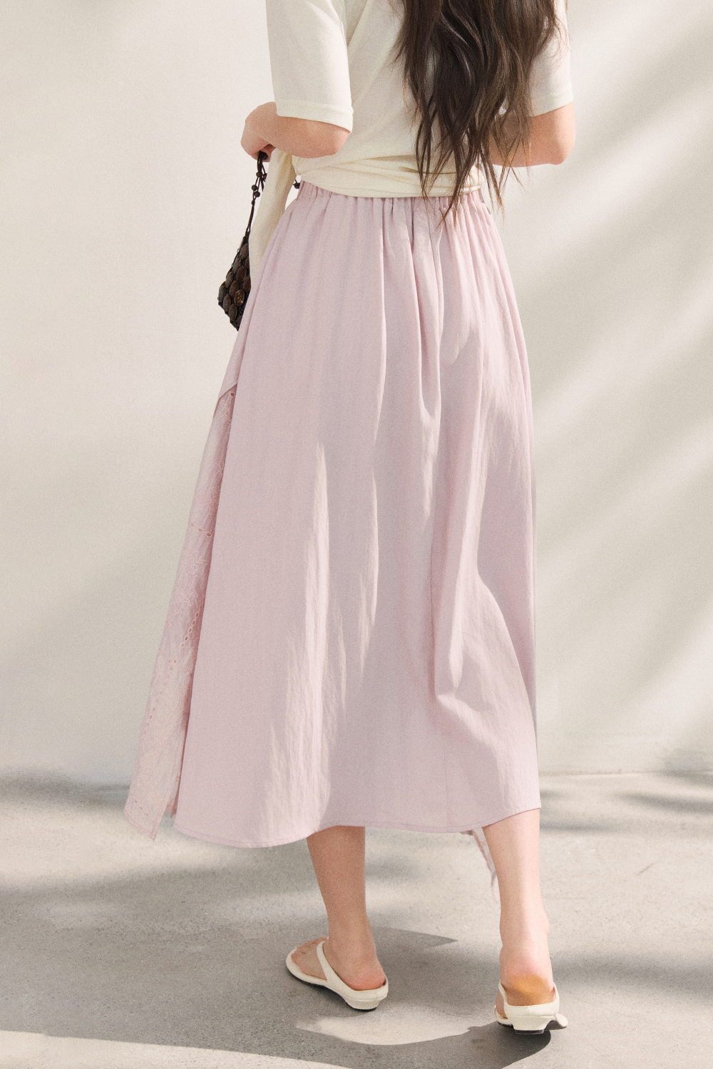Rok Maxi untuk Wanita