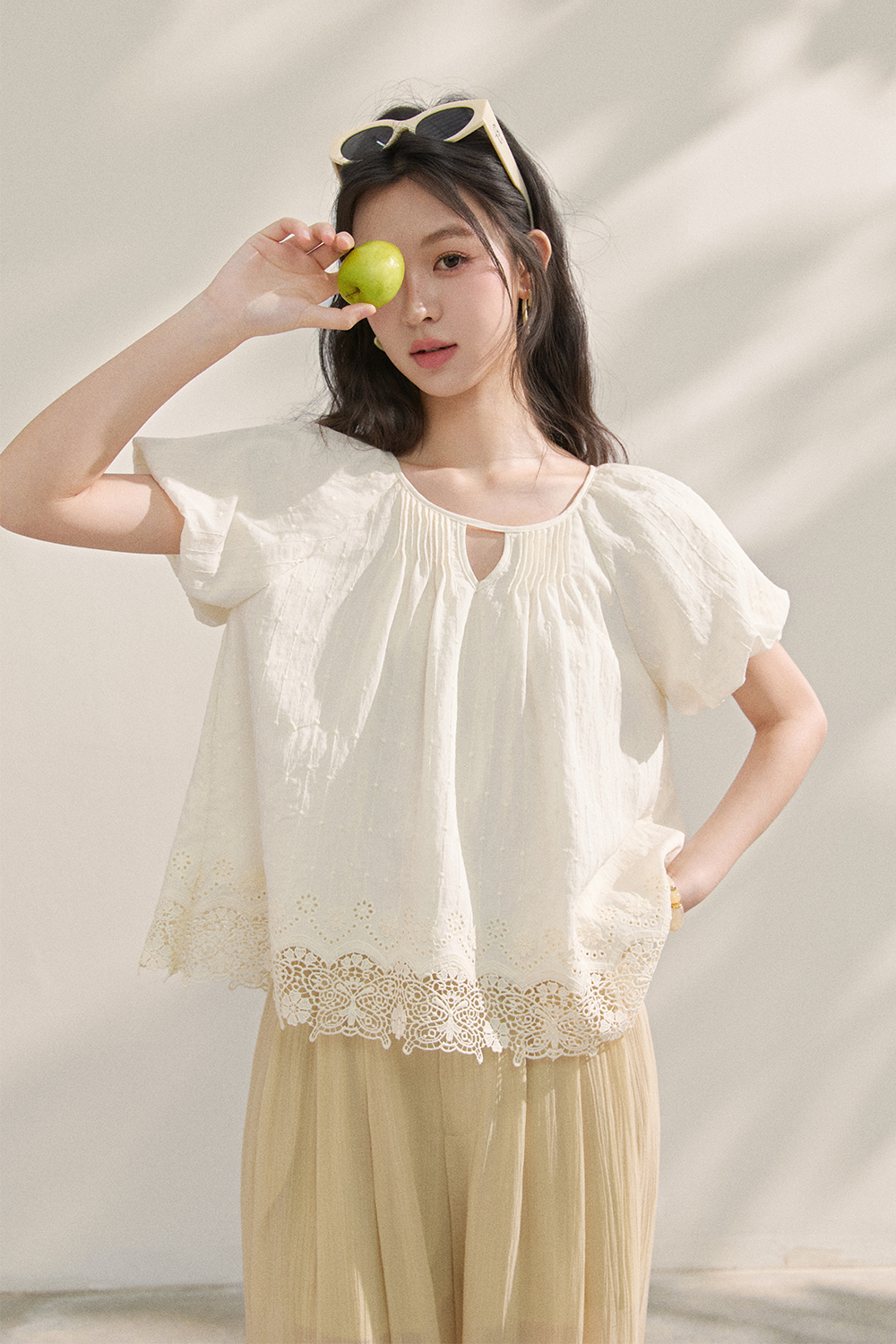 เสื้อเบลาส์สำหรับผู้หญิง
