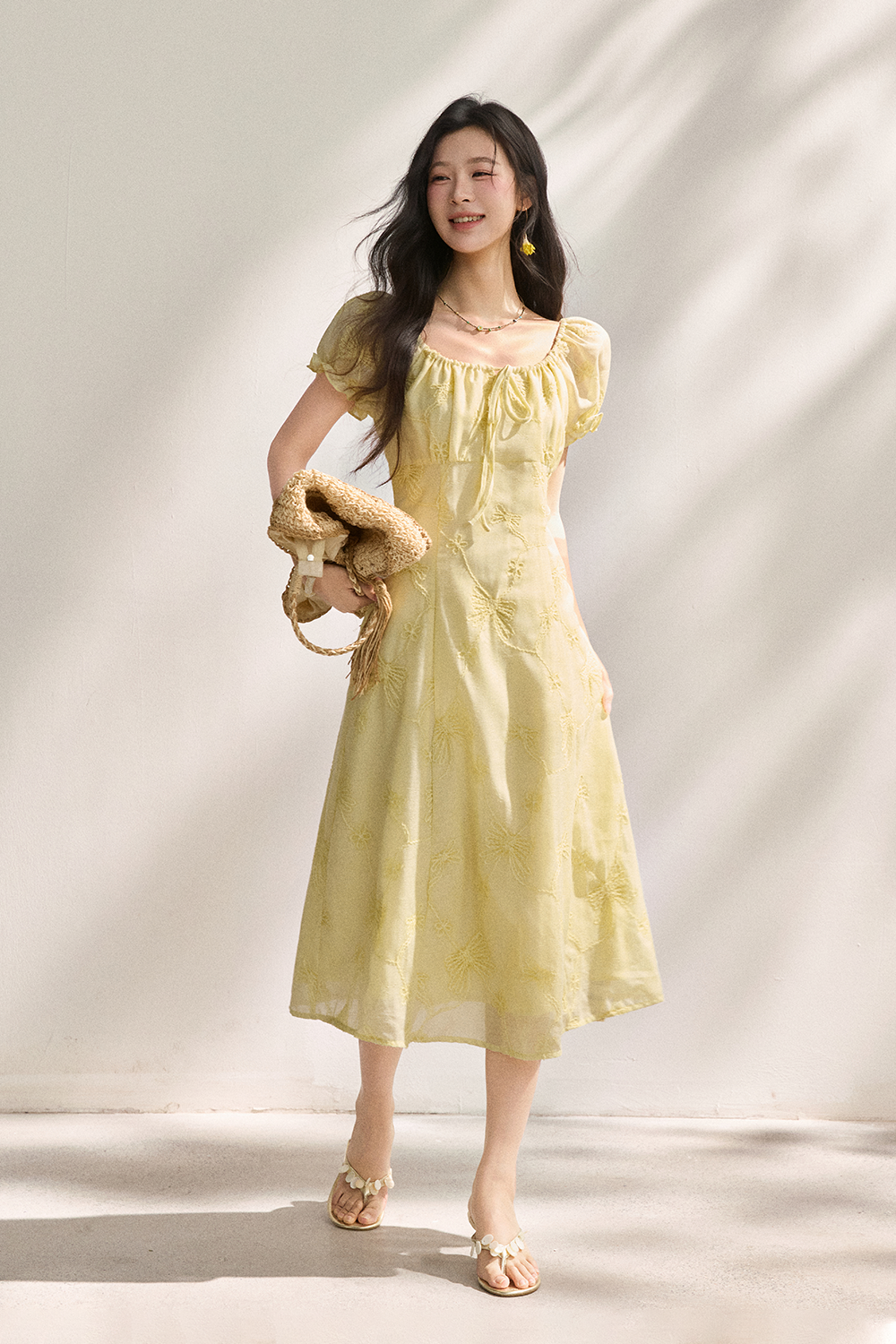 女性のためのマキシドレス