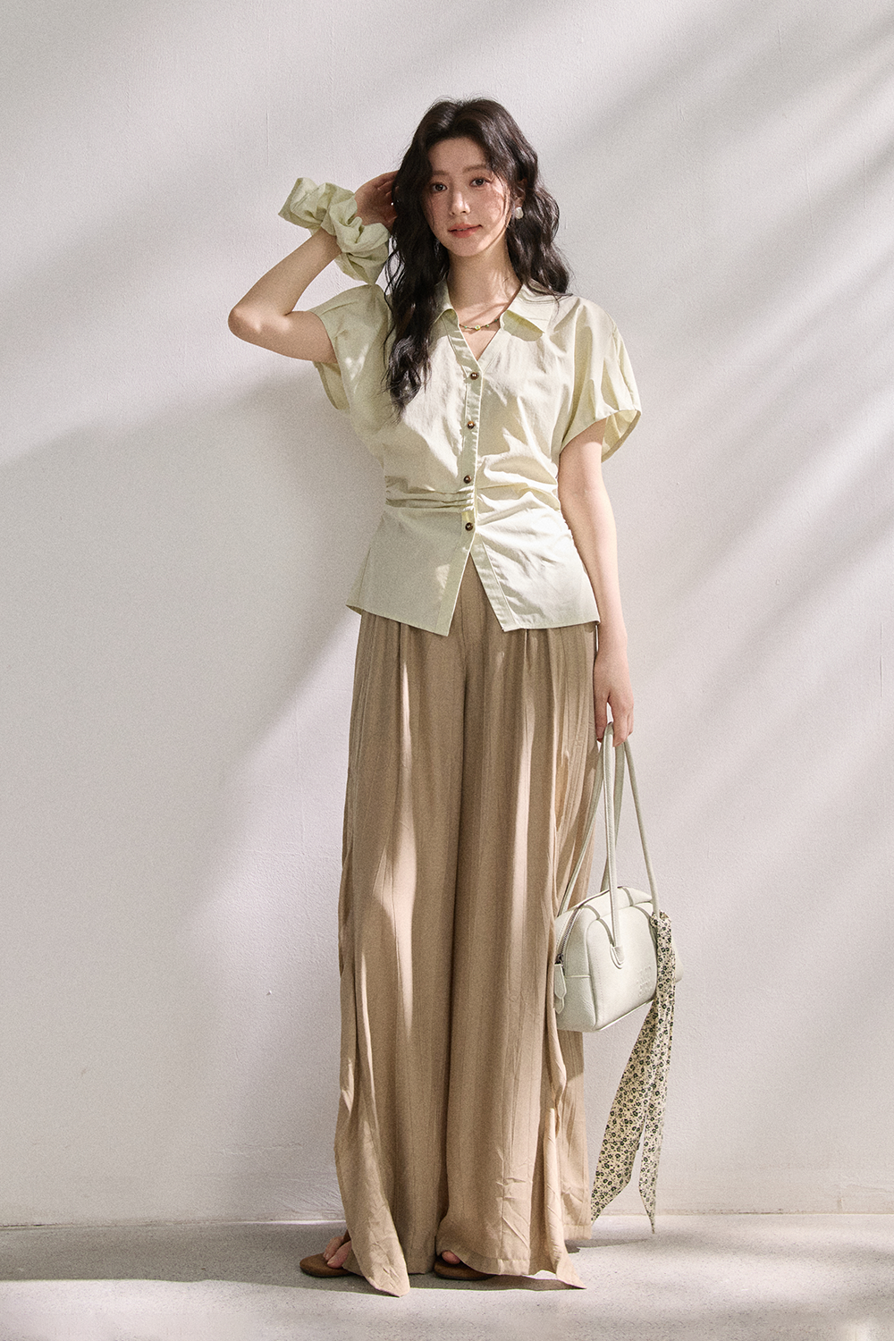 女性用シャツ+ヘアゴム