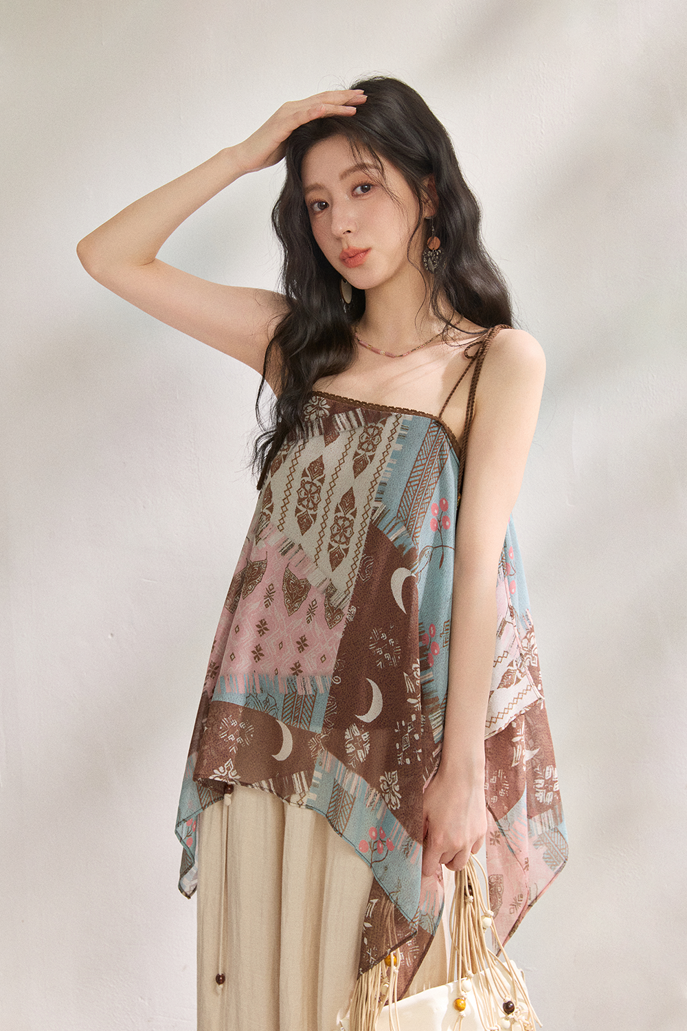 Áo dây mảnh dành cho nữ