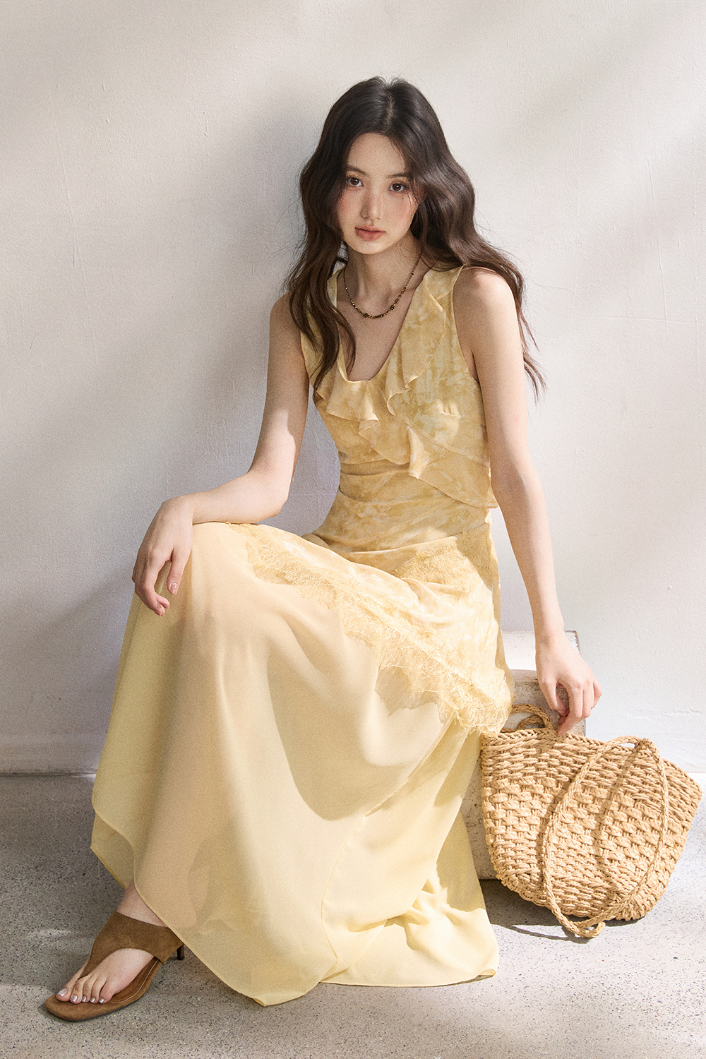 ชุดเดรสยาวสำหรับผู้หญิง