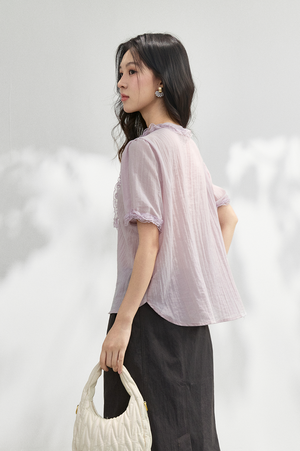 เสื้อเบลาส์สำหรับผู้หญิง
