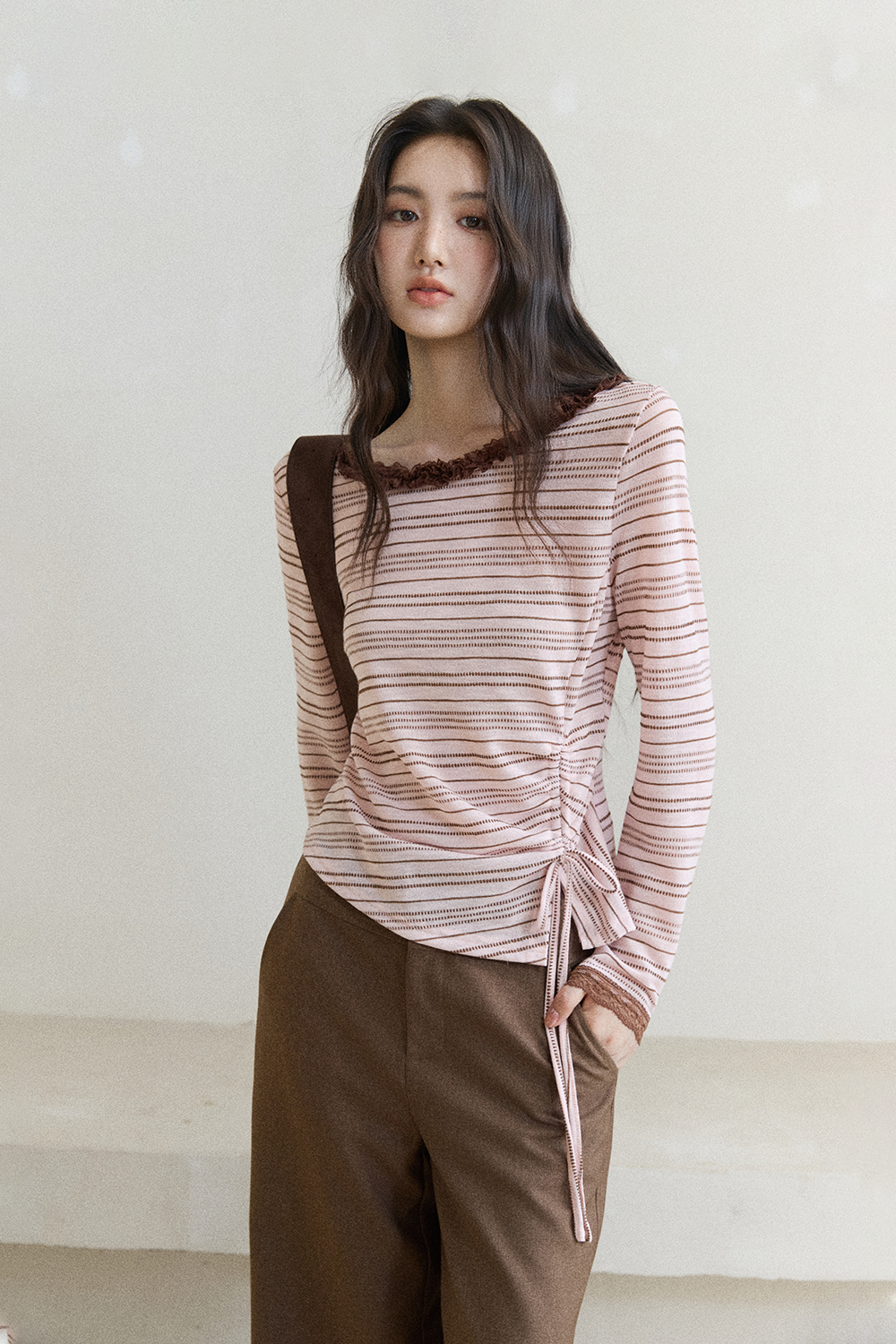 女性のための長袖Tシャツ