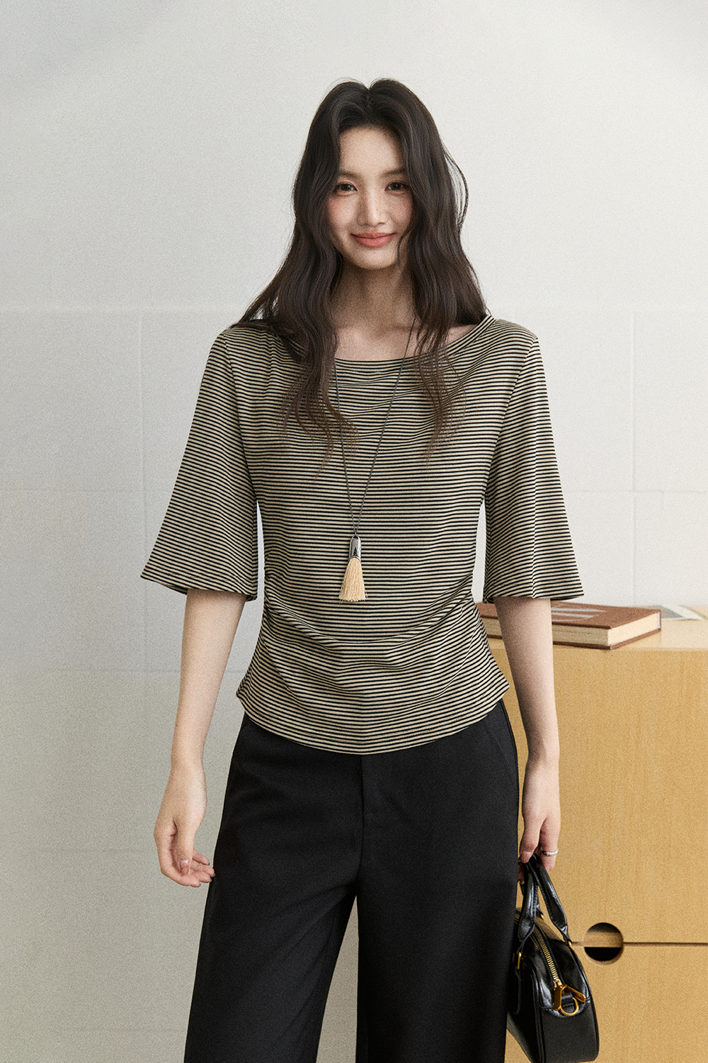 เสื้อยืดแขนยาวปานกลางสำหรับผู้หญิง