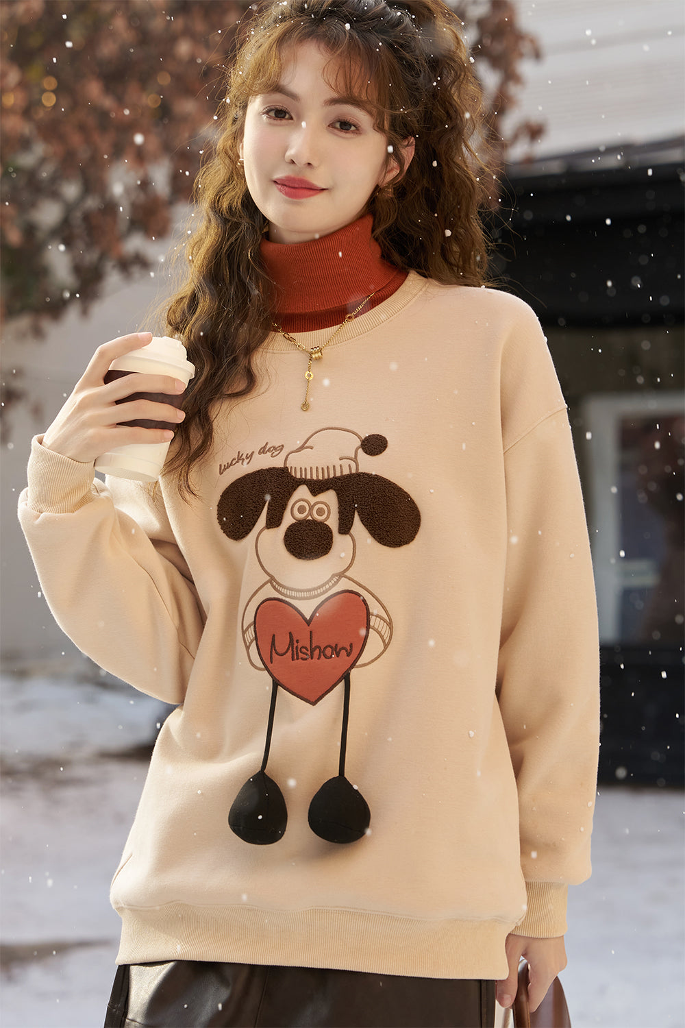 女性のためのスウェットシャツ