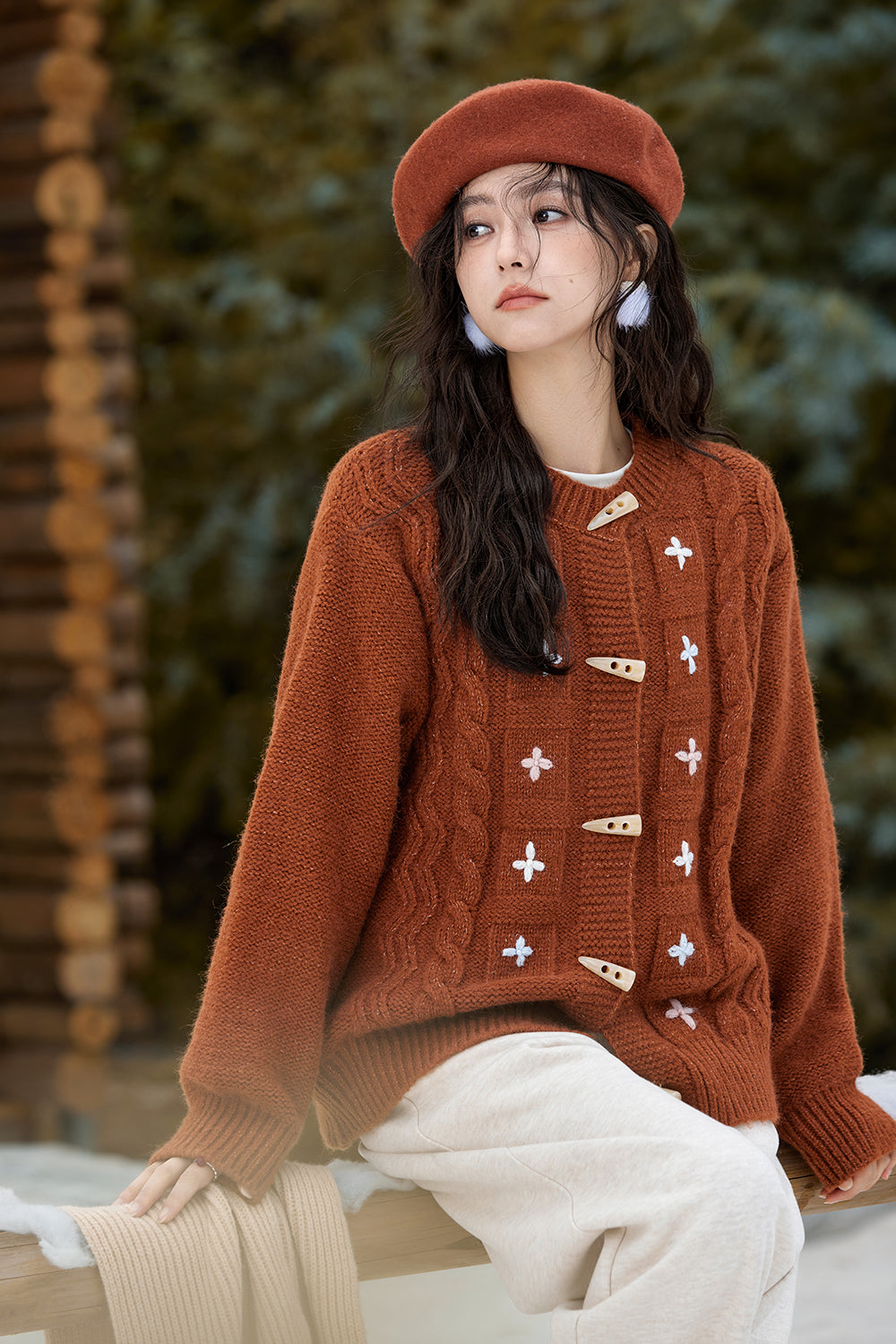 女性のためのニットシャツ