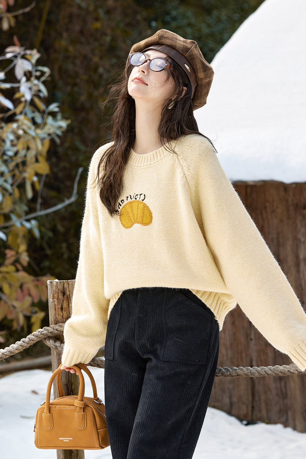 เสื้อถักสำหรับผู้หญิง