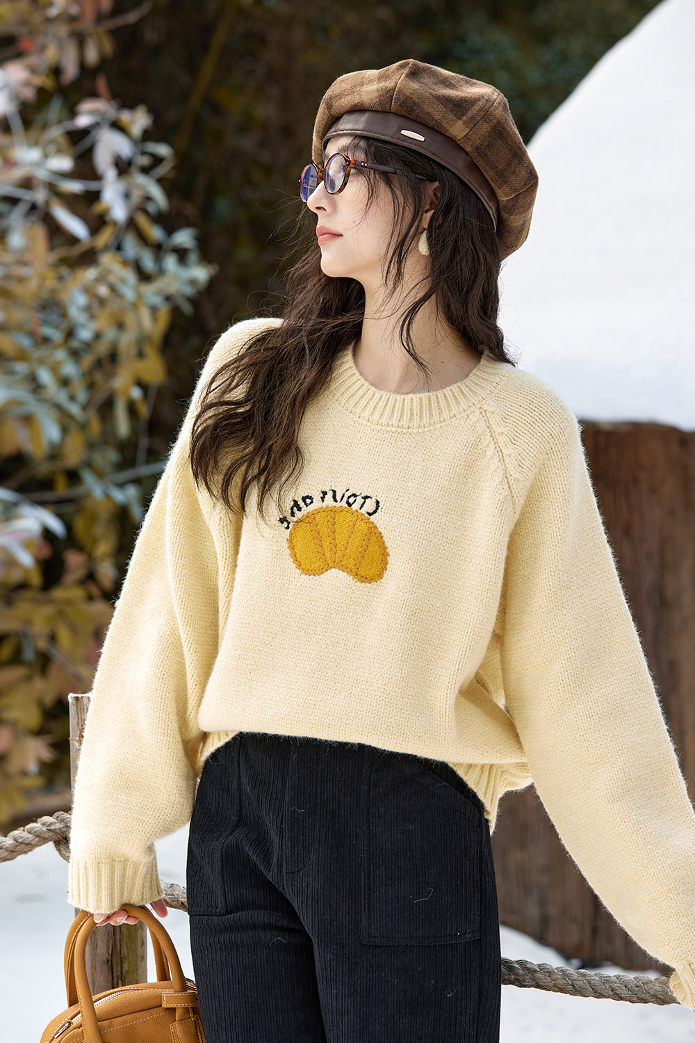 เสื้อถักสำหรับผู้หญิง