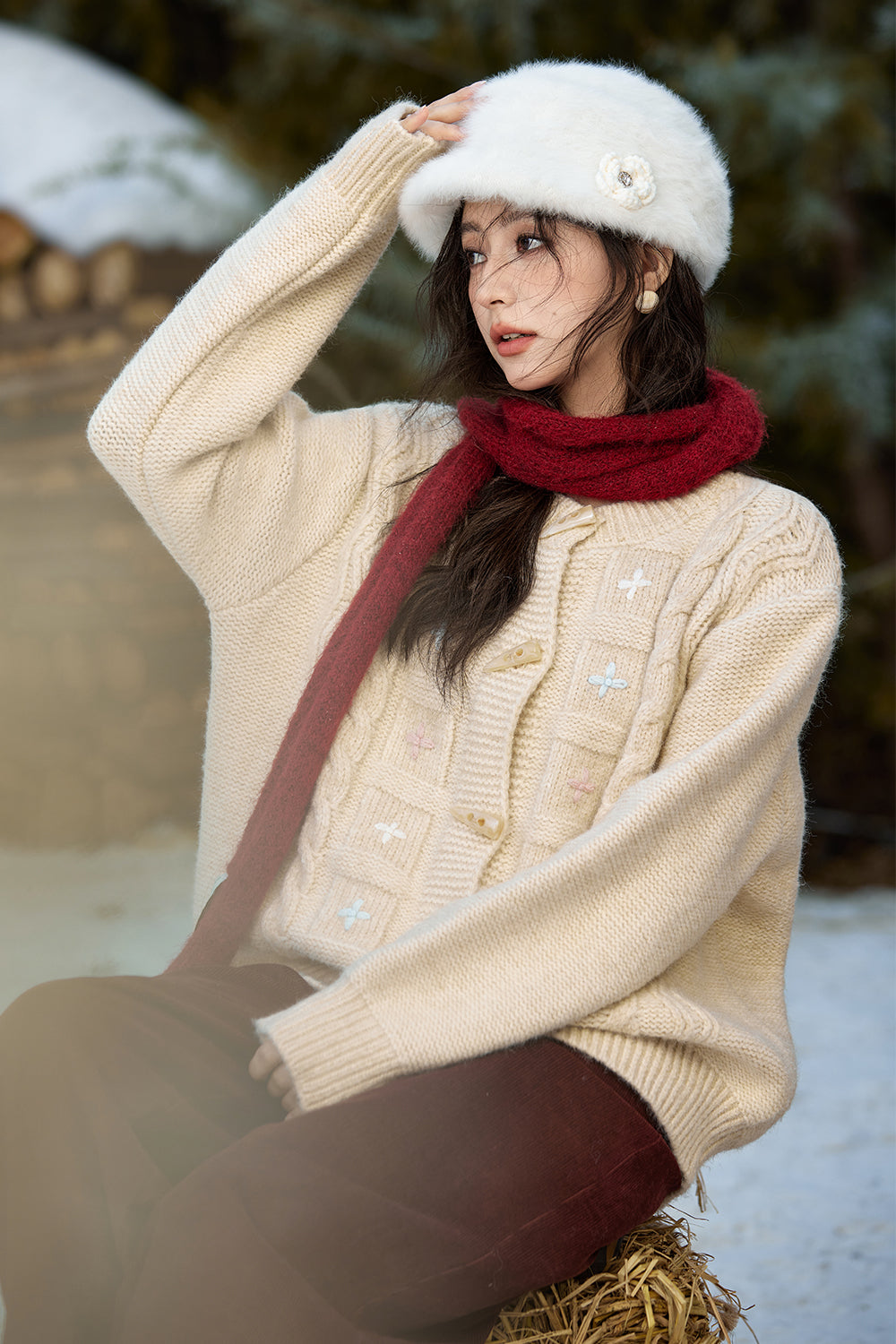 เสื้อถักสำหรับผู้หญิง