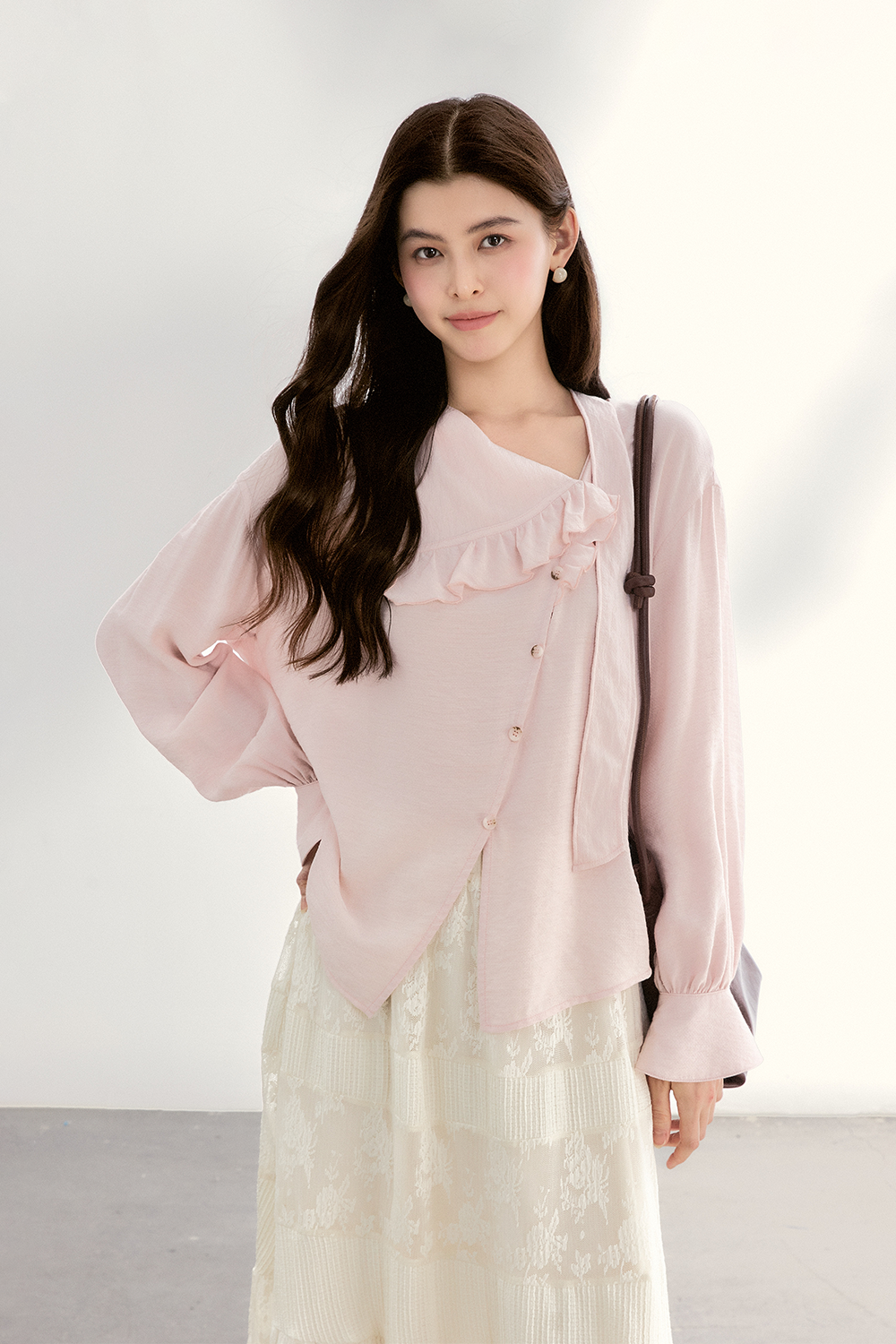 เสื้อเบลาส์สำหรับผู้หญิง