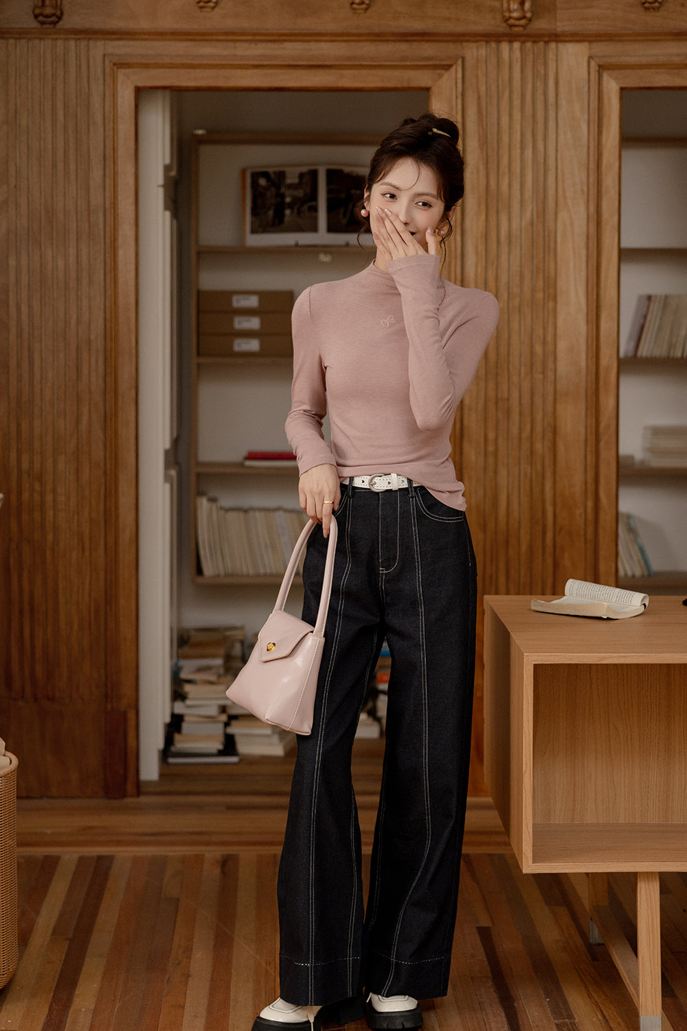 เสื้อถักสำหรับผู้หญิง